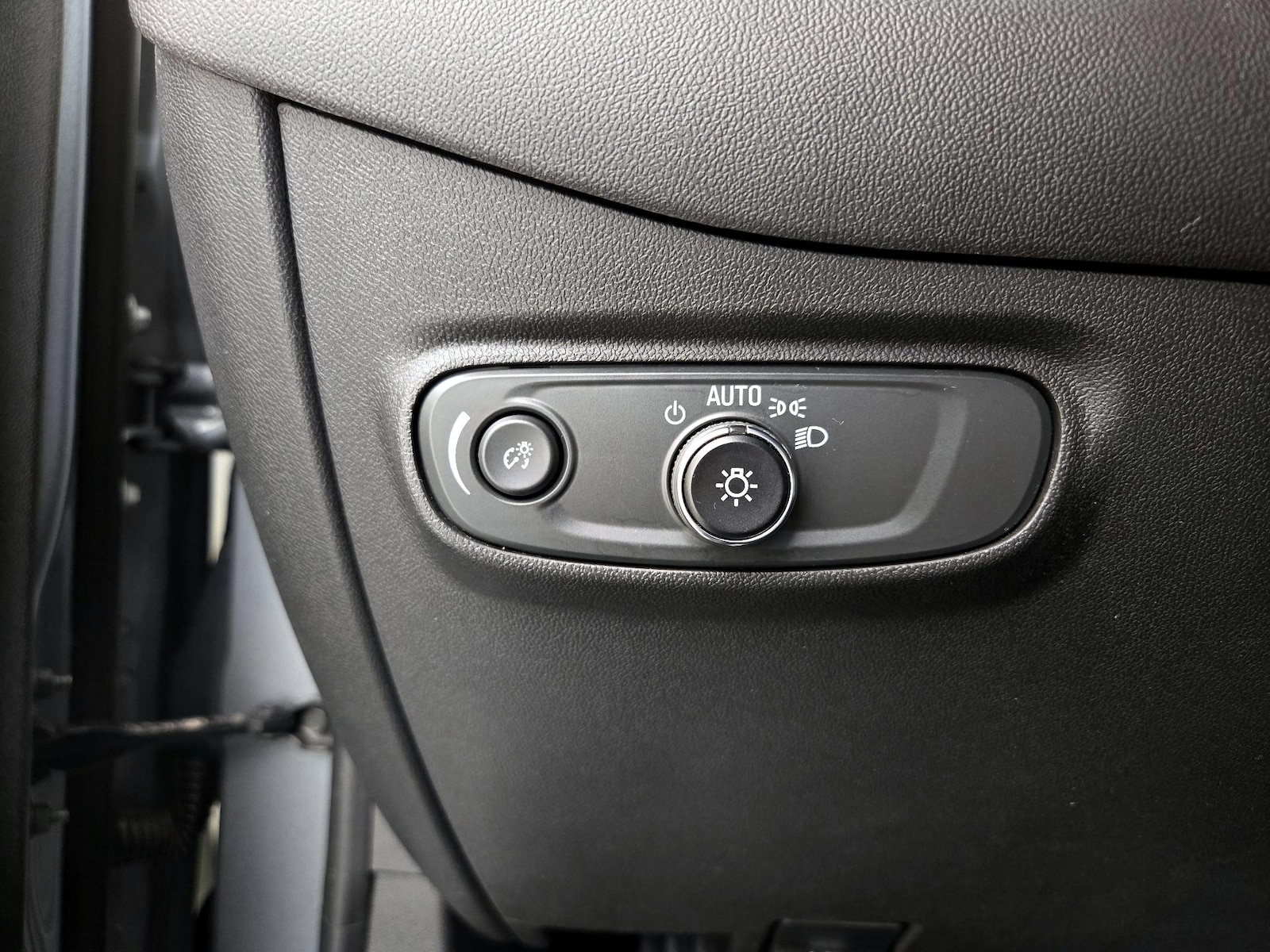 2023 Chevrolet Equinox LT - Photo 14