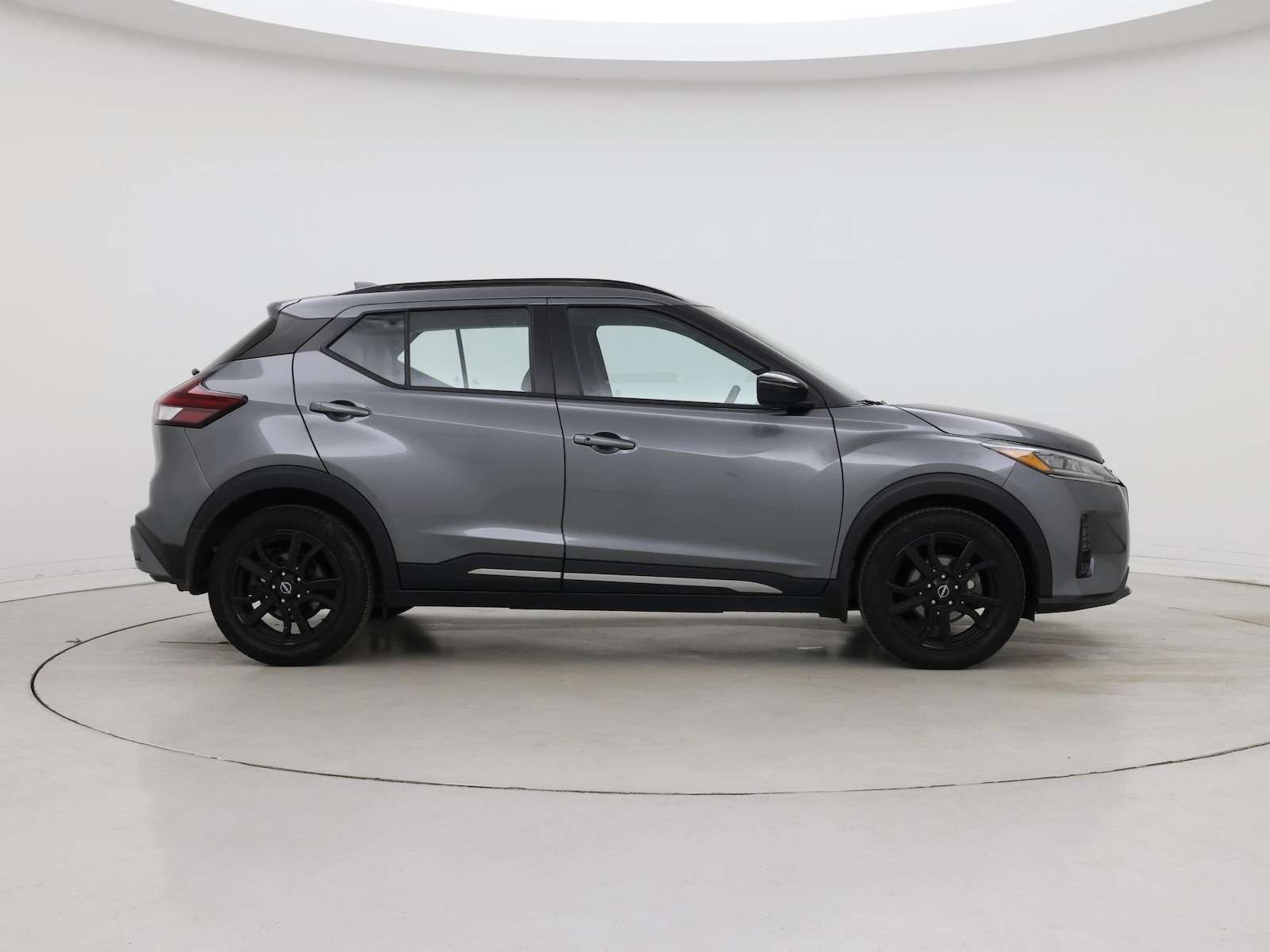 2023 Nissan Kicks SR - Photo 8