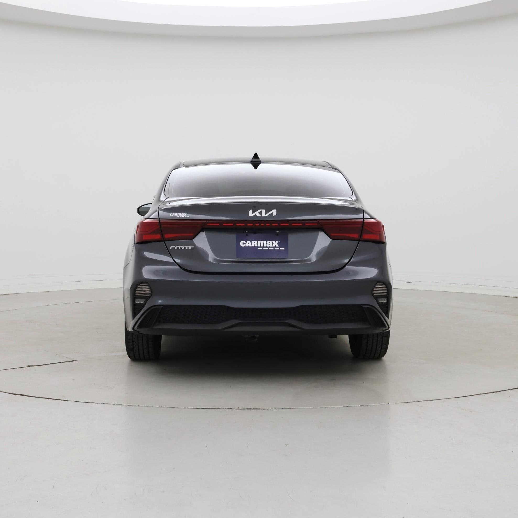 Thumbnail: 2022 Kia Forte - 6