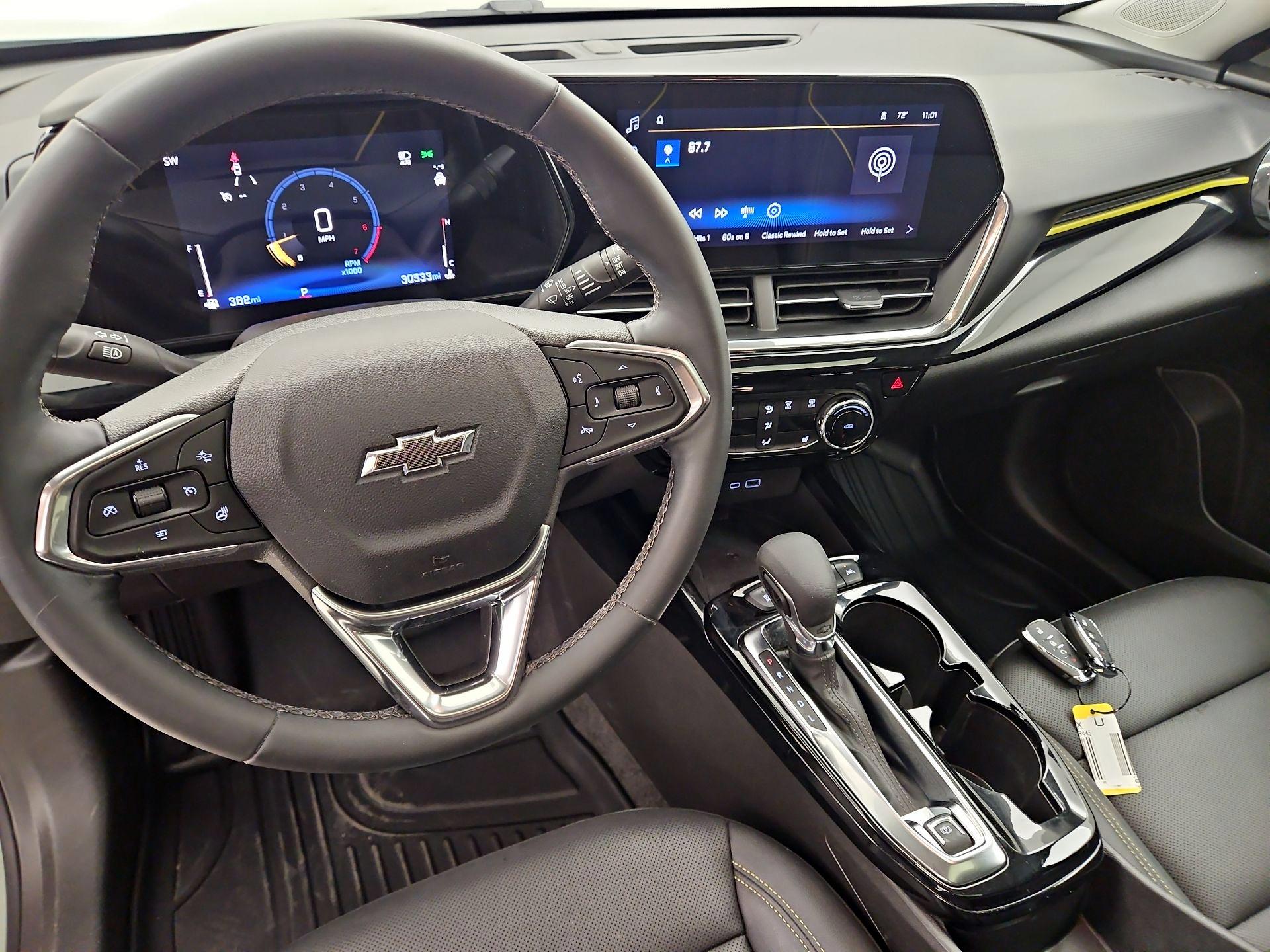 Thumbnail: 2025 Chevrolet Trax - 9