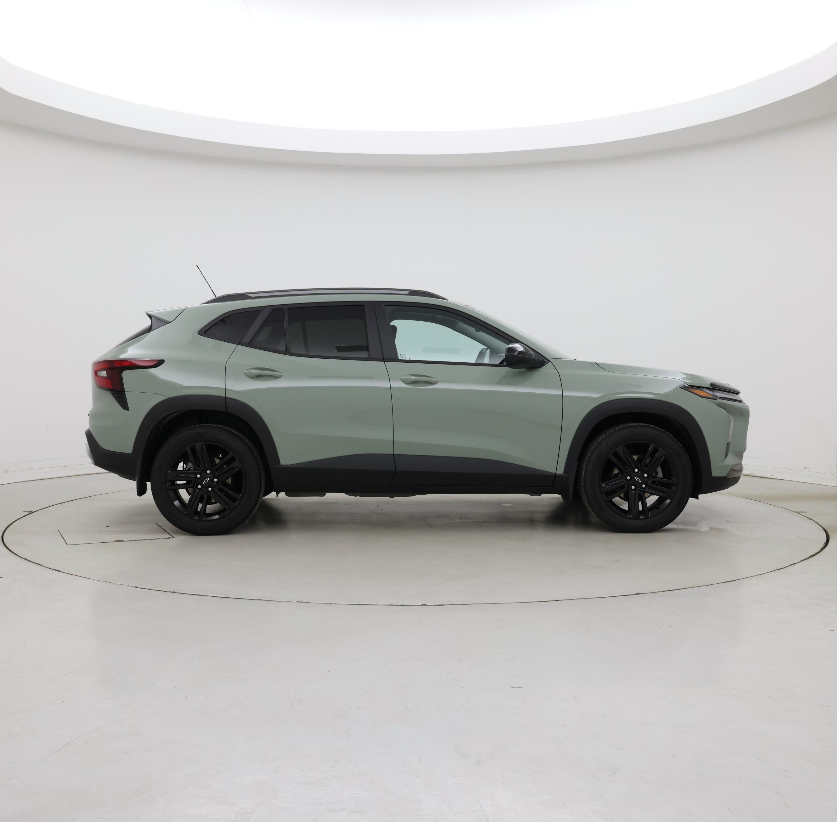 Thumbnail: 2025 Chevrolet Trax - 7