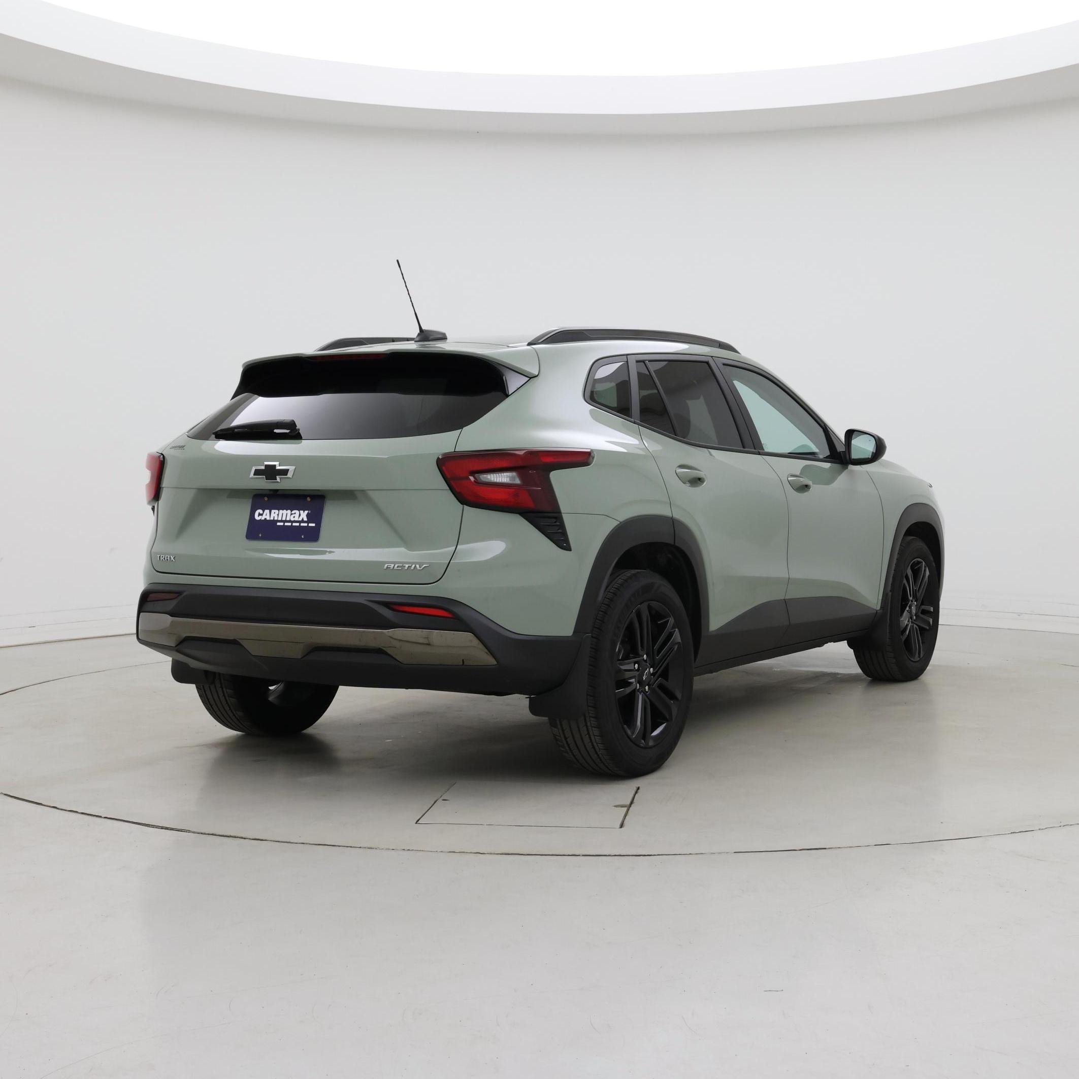 Thumbnail: 2025 Chevrolet Trax - 8