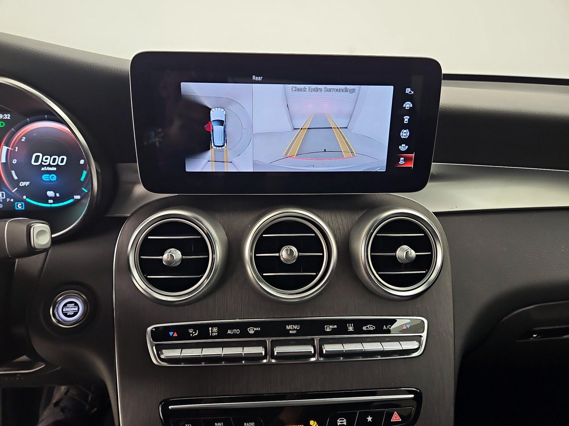 Thumbnail: 2020 Mercedes-Benz GLC - 15