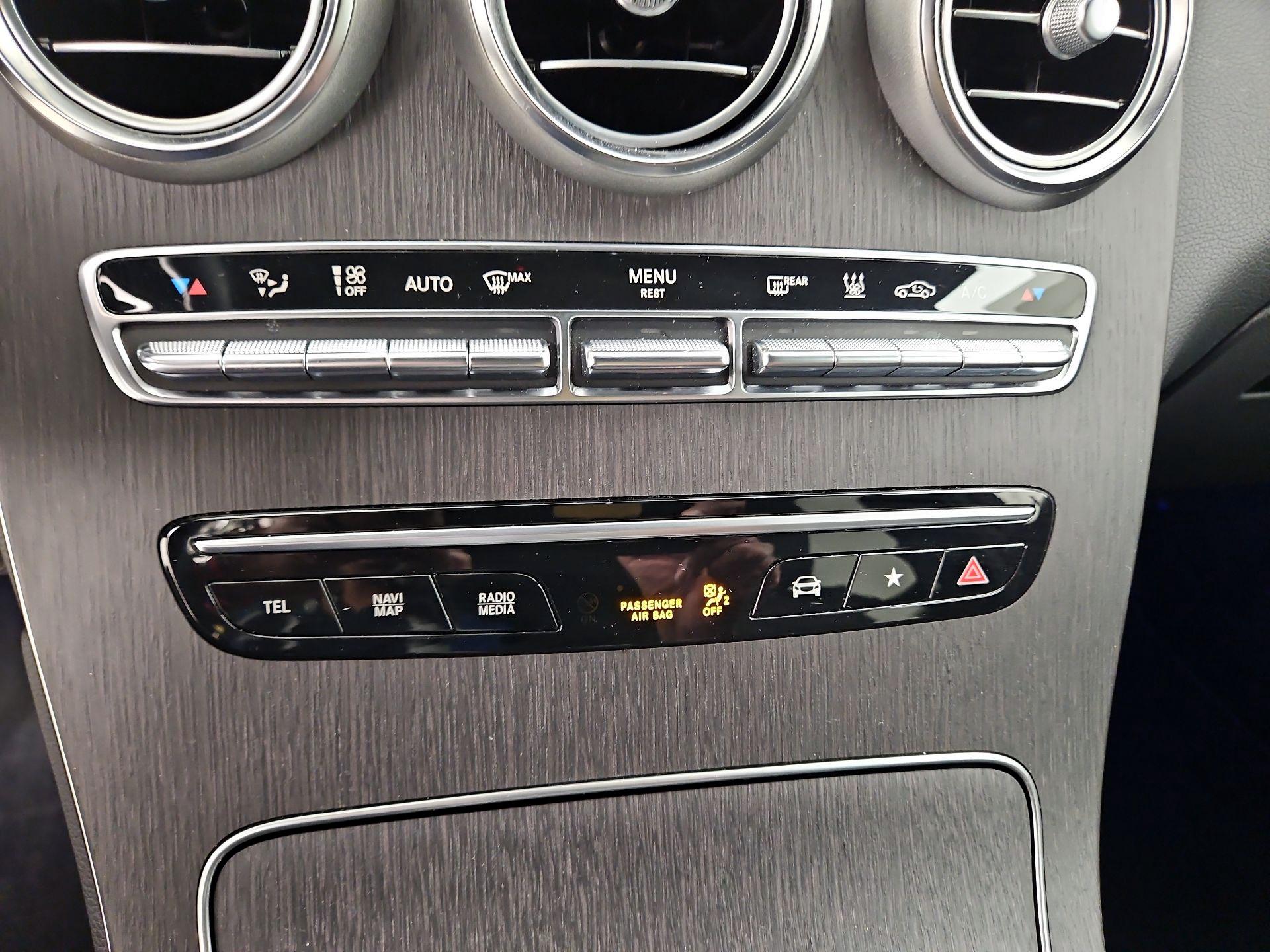Thumbnail: 2020 Mercedes-Benz GLC - 17