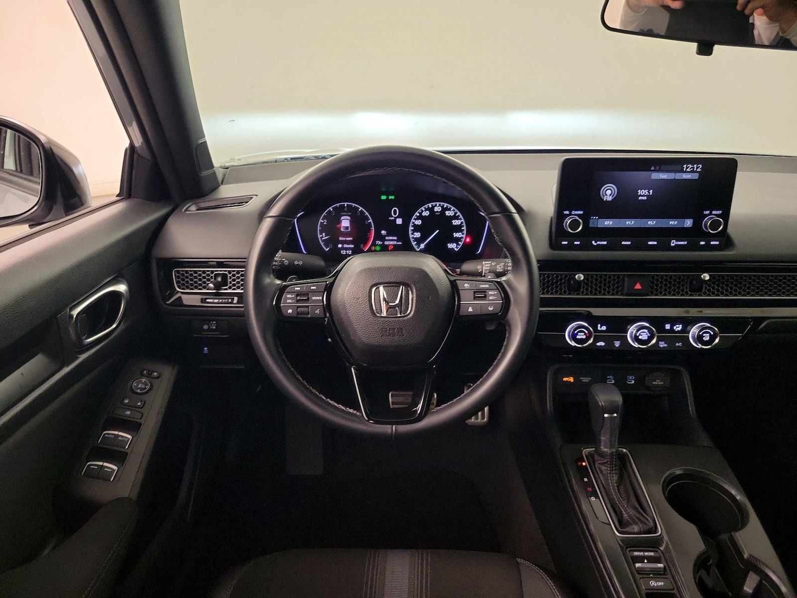2025 Honda Civic Hatchback Sport - Photo 9