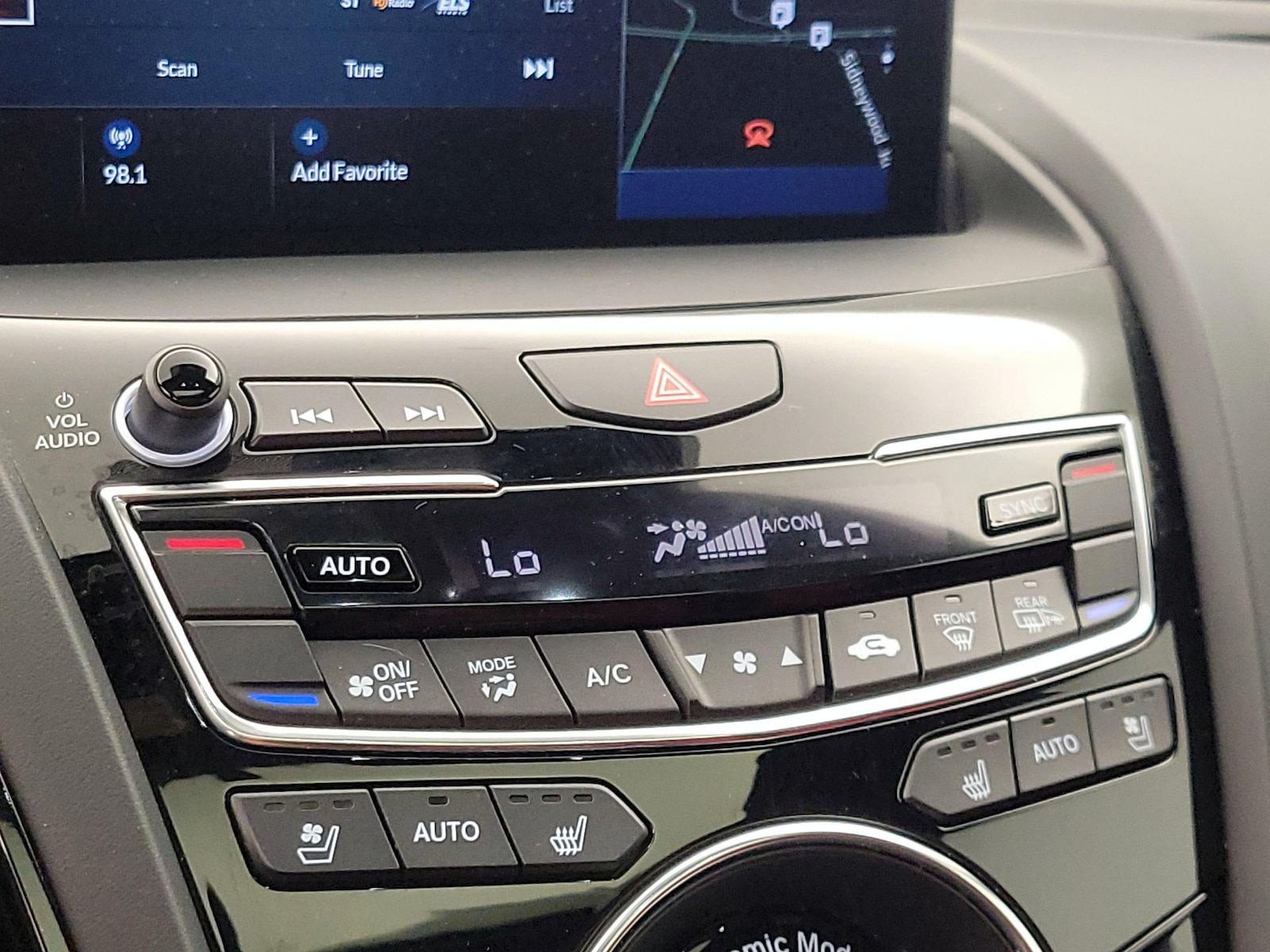 2023 Acura RDX A-Spec w/ Advance Package - Photo 18