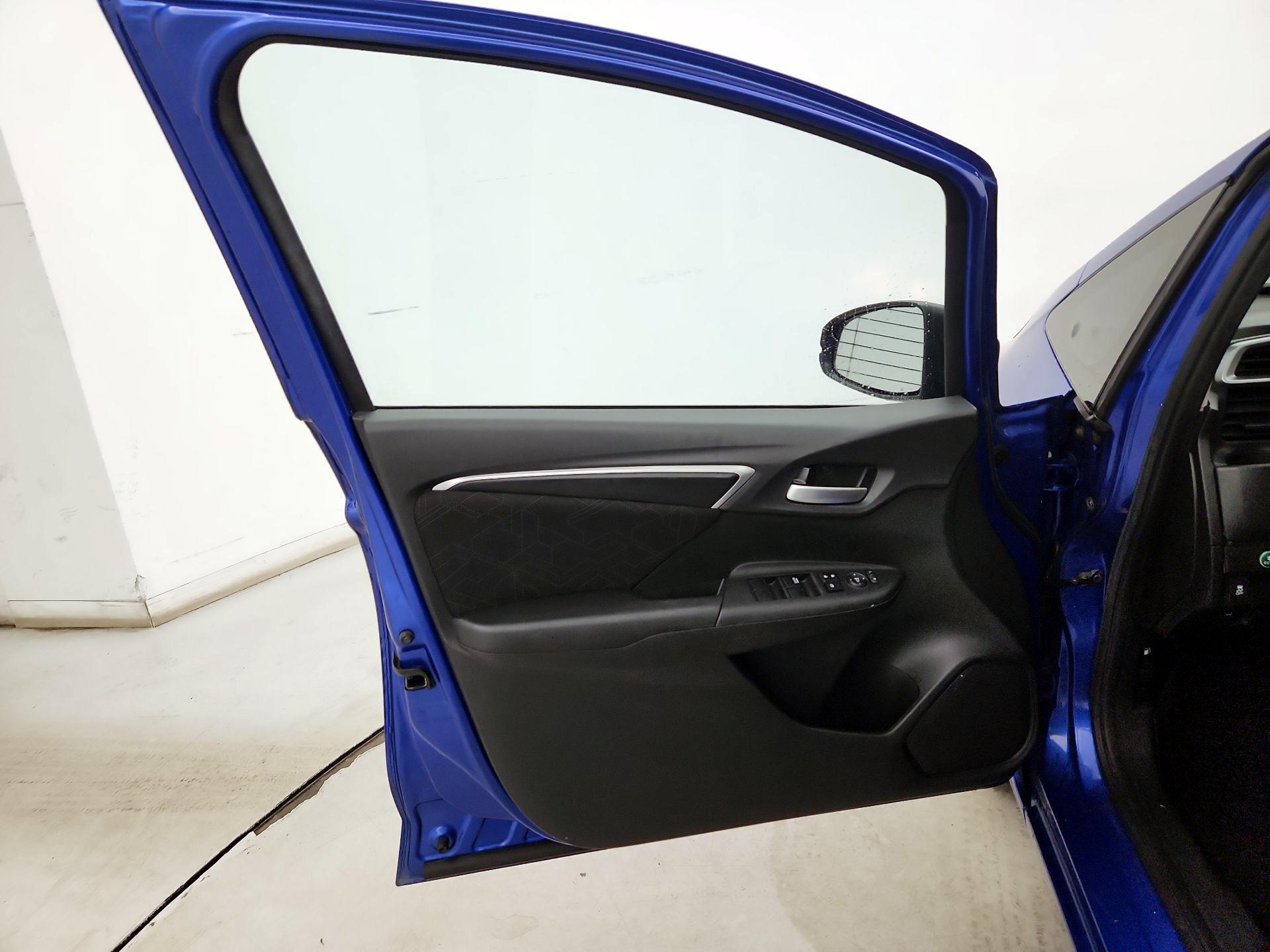 Thumbnail: 2016 Honda Fit - 12