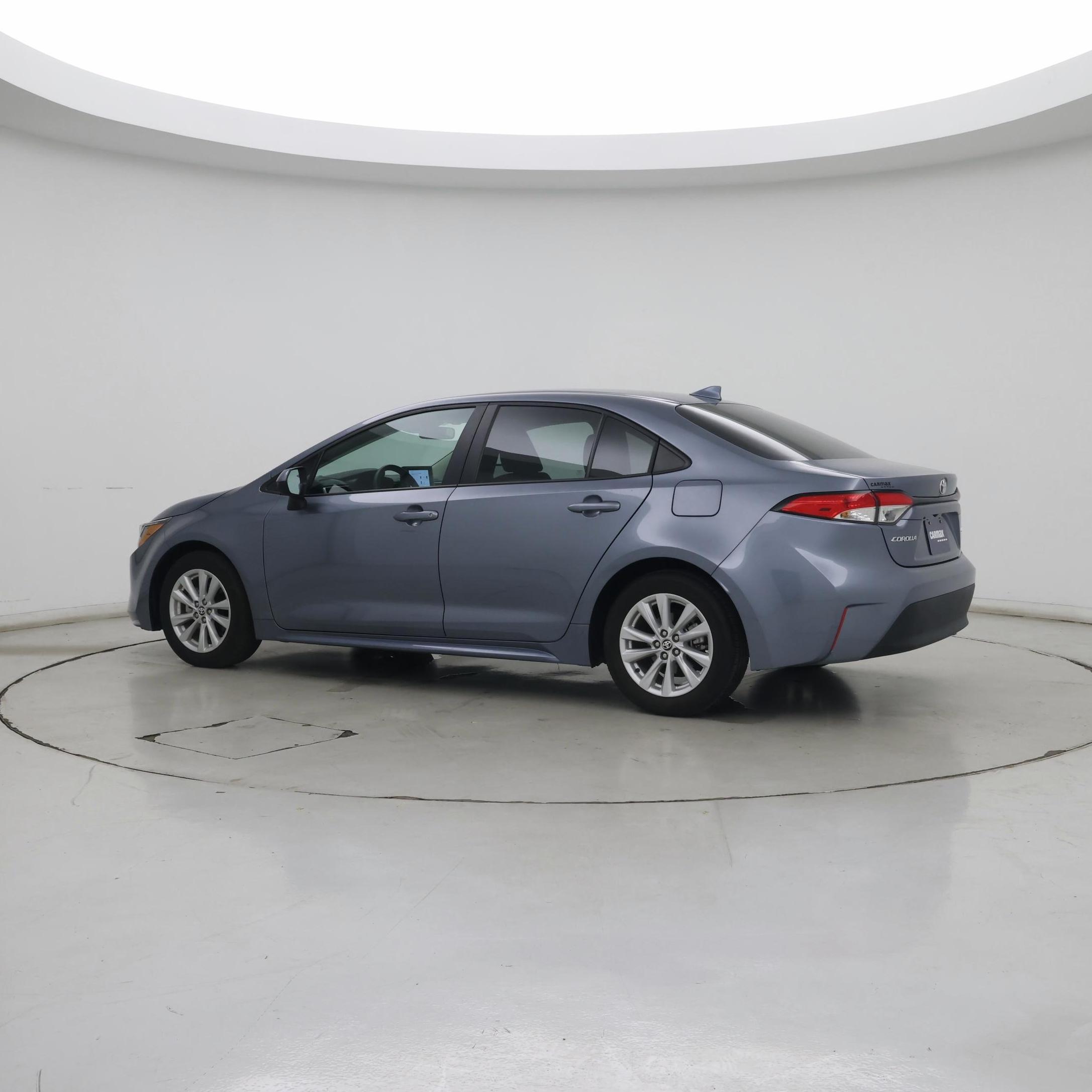 Thumbnail: 2024 Toyota Corolla - 3