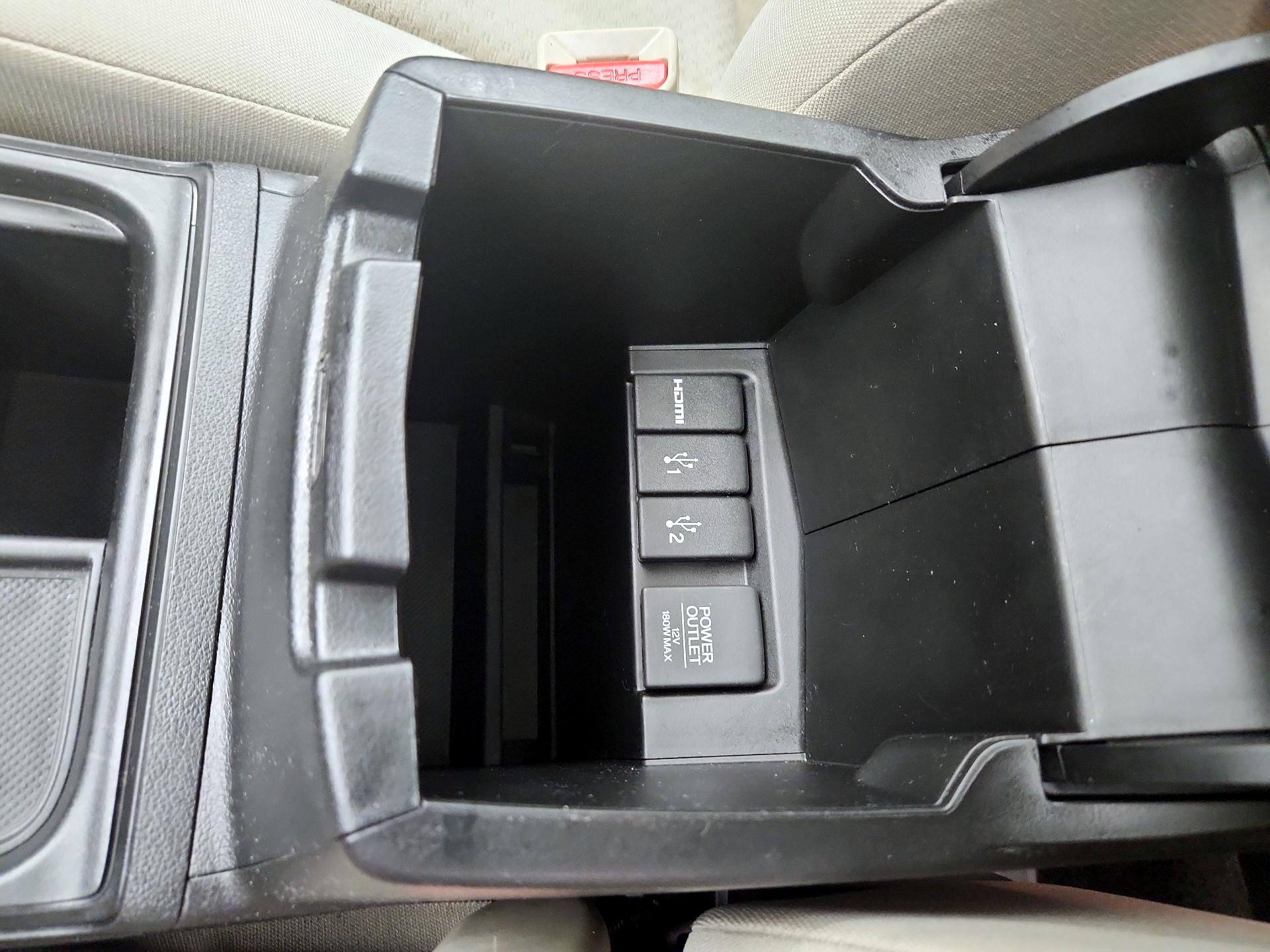 Thumbnail: 2015 Honda CR-V - 18