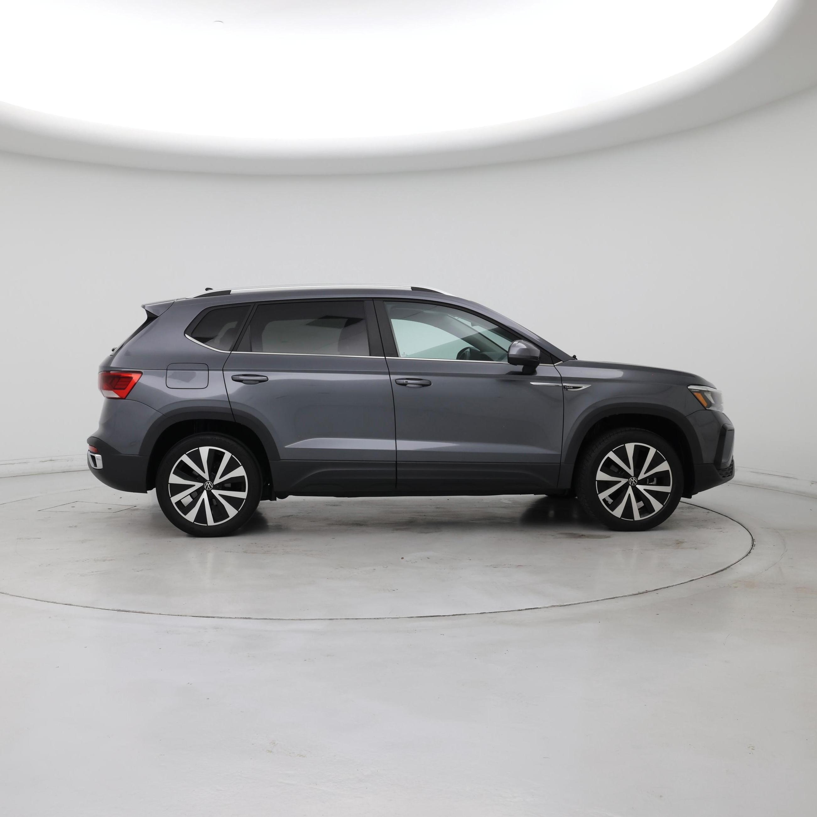 Thumbnail: 2023 Volkswagen Taos - 7
