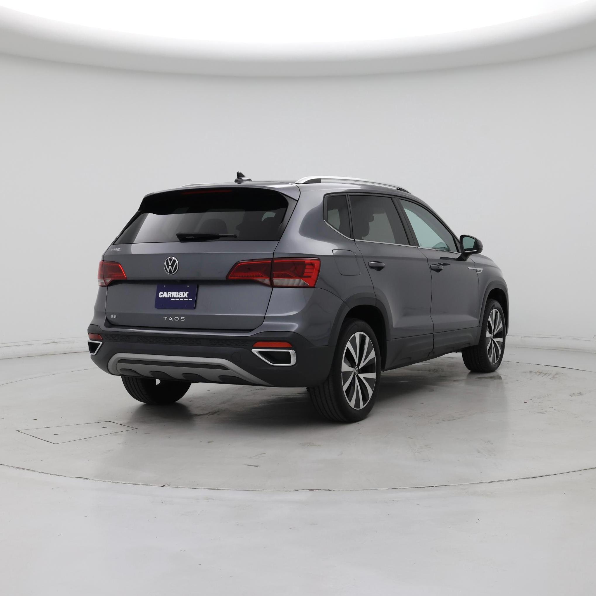 Thumbnail: 2023 Volkswagen Taos - 8