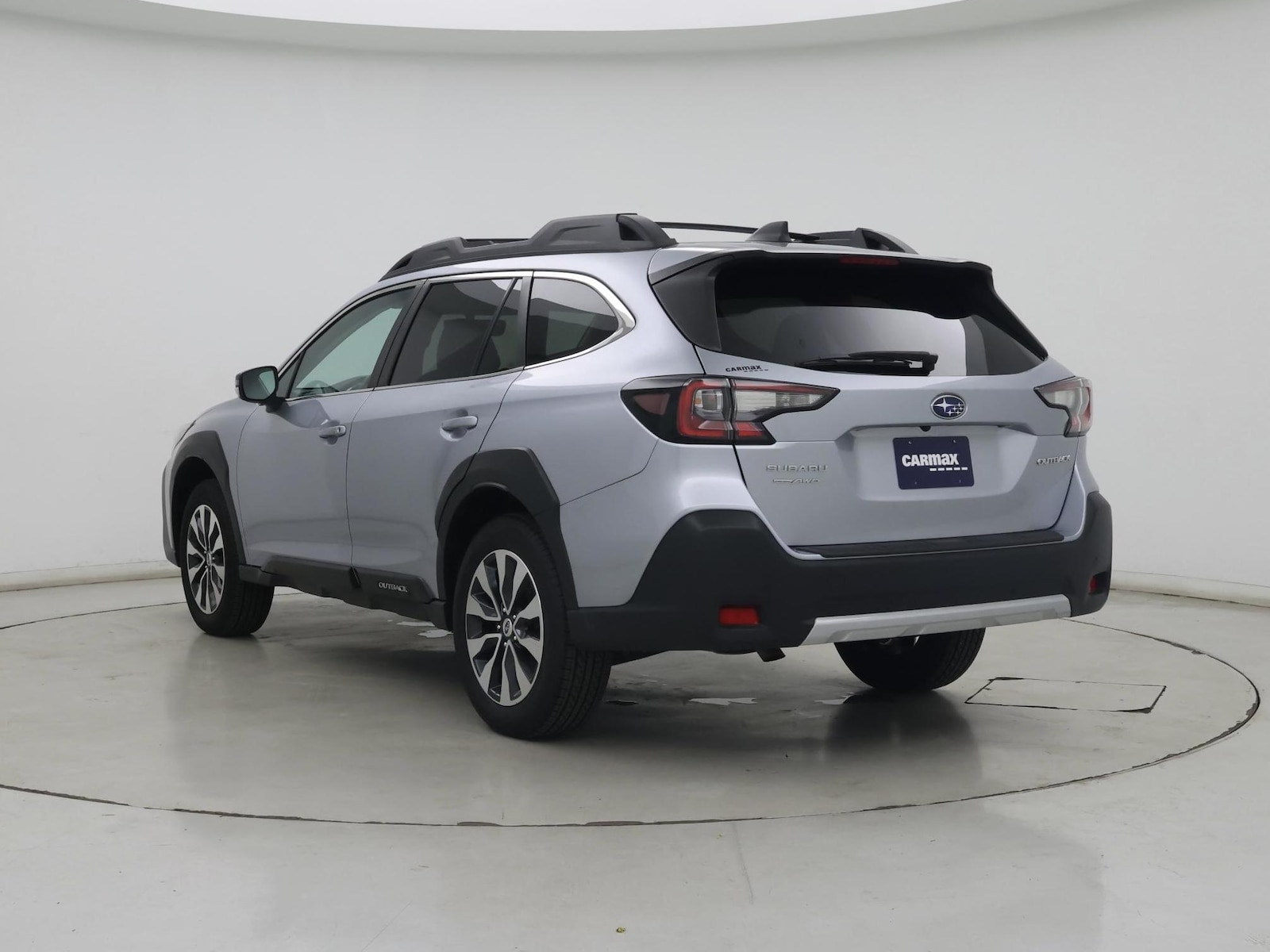 2024 Subaru Outback Limited - Photo 3