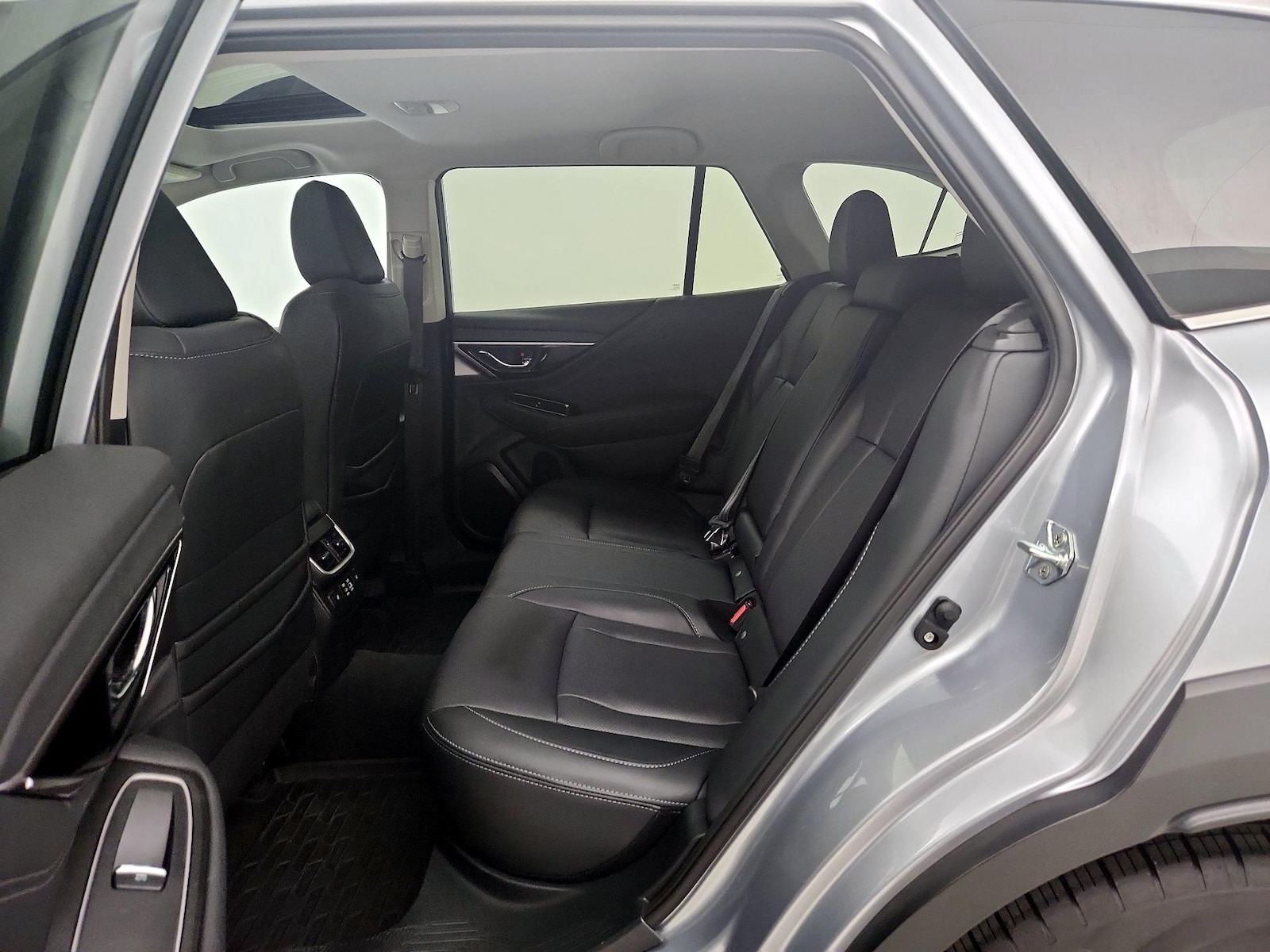 2024 Subaru Outback Limited - Photo 21
