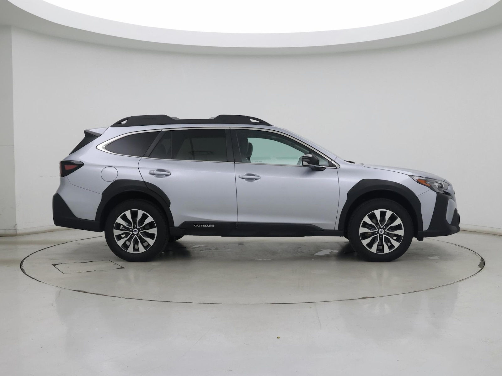 2024 Subaru Outback Limited - Photo 8