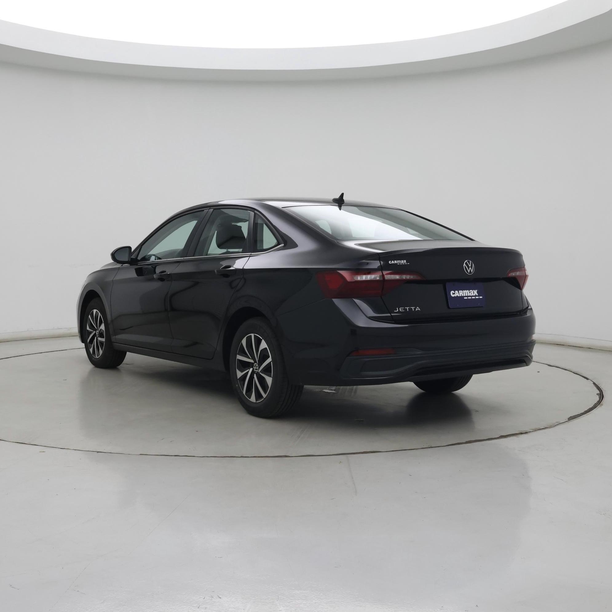 Thumbnail: 2023 Volkswagen Jetta - 2