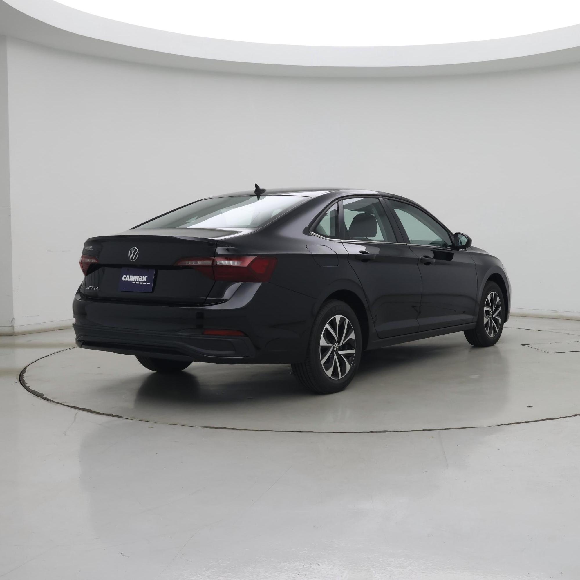 Thumbnail: 2023 Volkswagen Jetta - 8