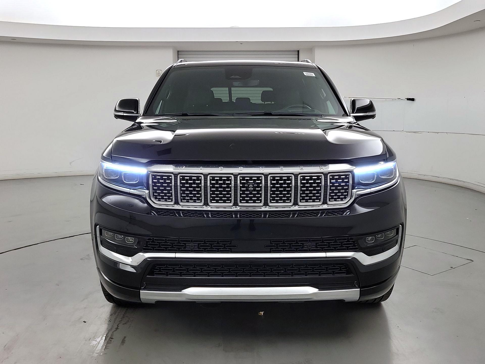 Thumbnail: 2023 Jeep Grand Wagoneer L - 2