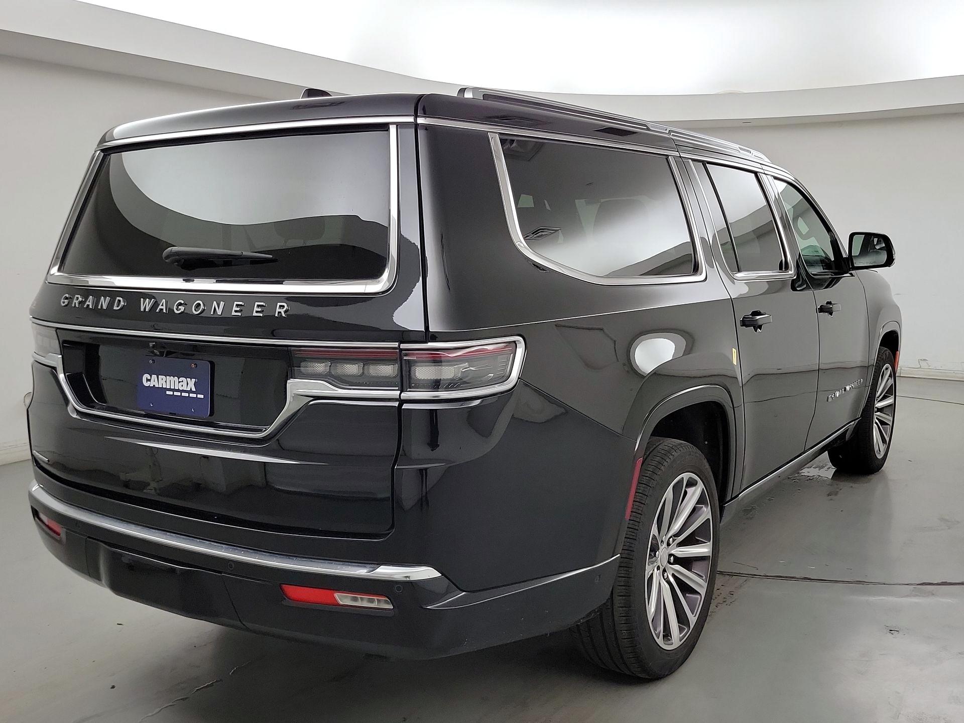 Thumbnail: 2023 Jeep Grand Wagoneer L - 5