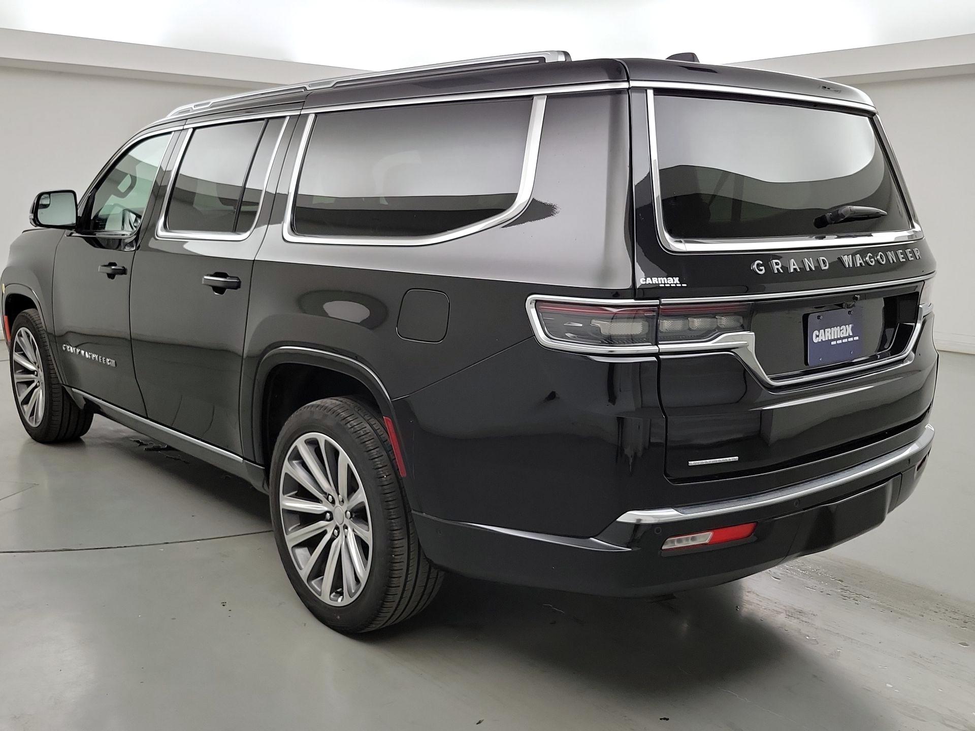 Thumbnail: 2023 Jeep Grand Wagoneer L - 7