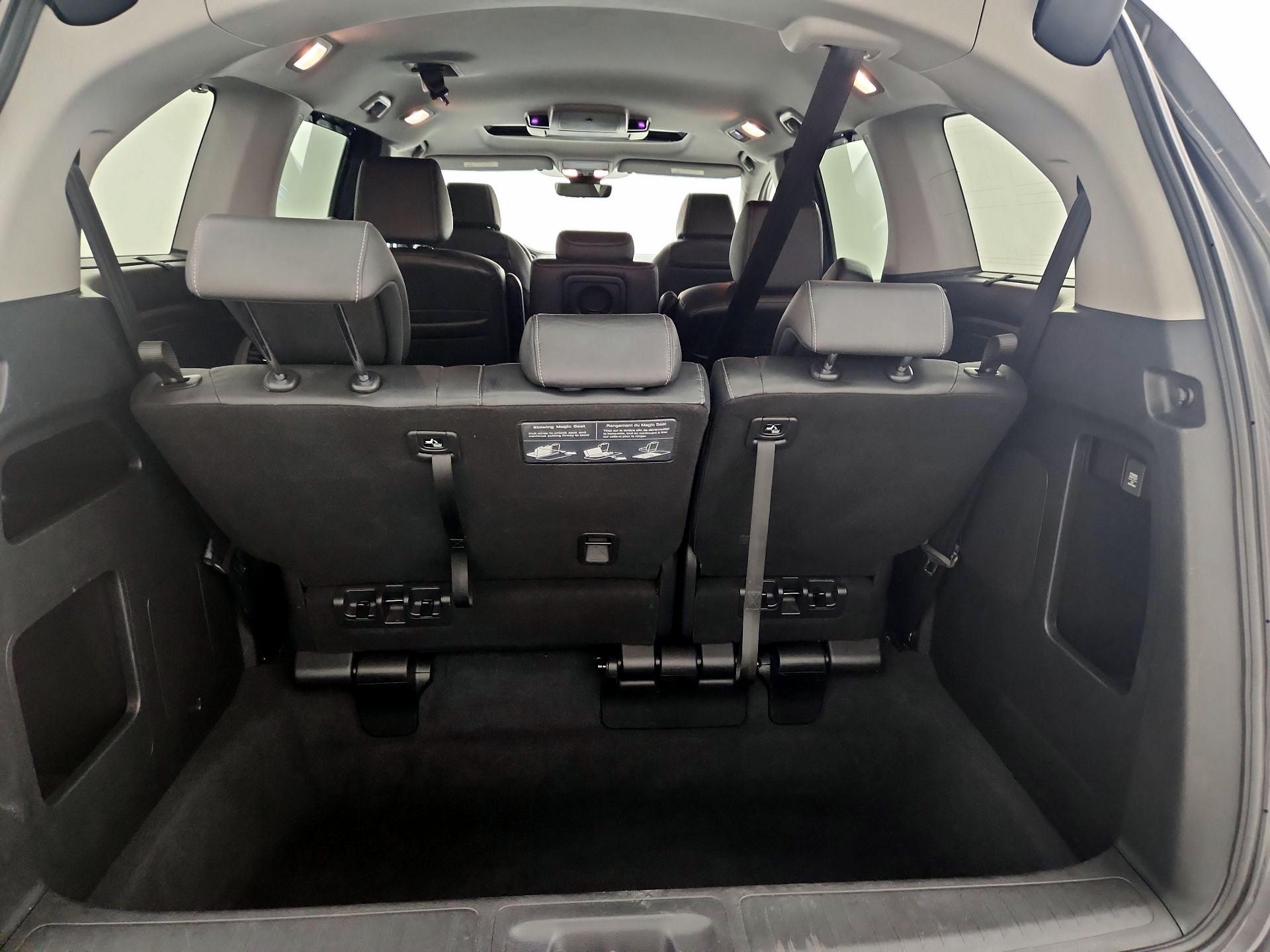 Thumbnail: 2022 Honda Odyssey - 20