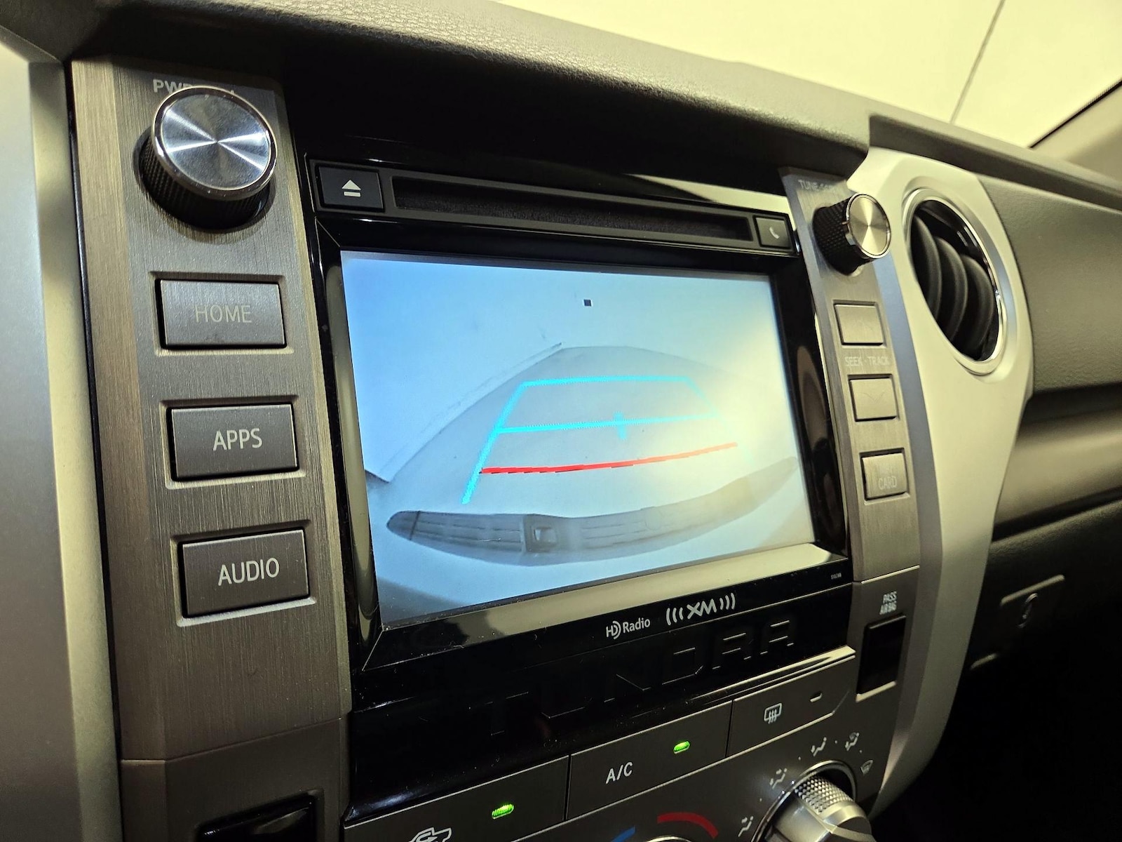 2018 Toyota Tundra SR5 - Photo 16