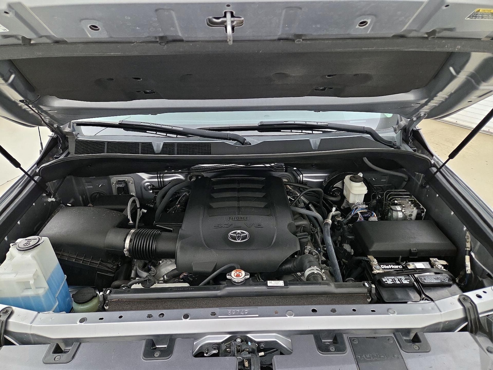2018 Toyota Tundra SR5 - Photo 23