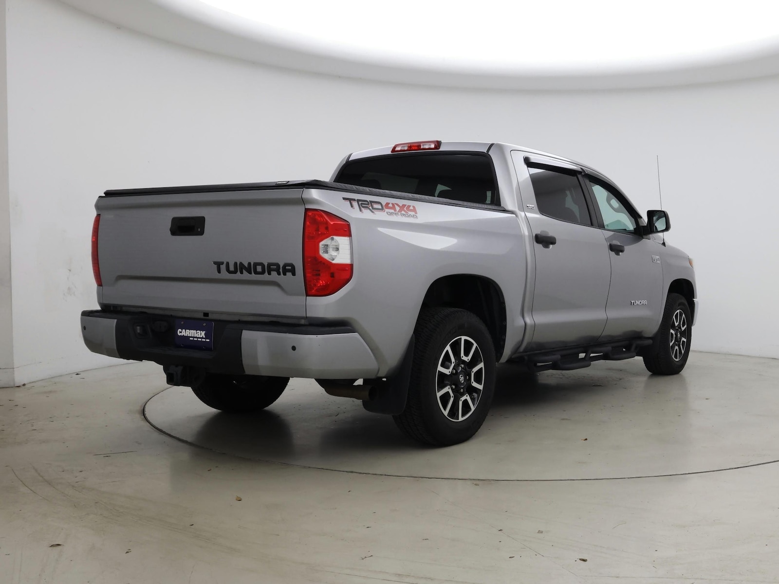 2018 Toyota Tundra SR5 - Photo 9