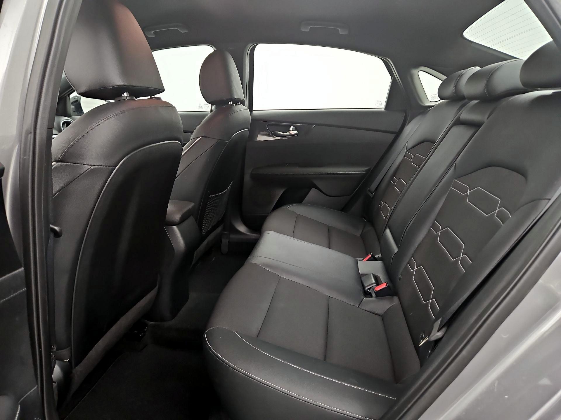 Thumbnail: 2024 Kia Forte - 20
