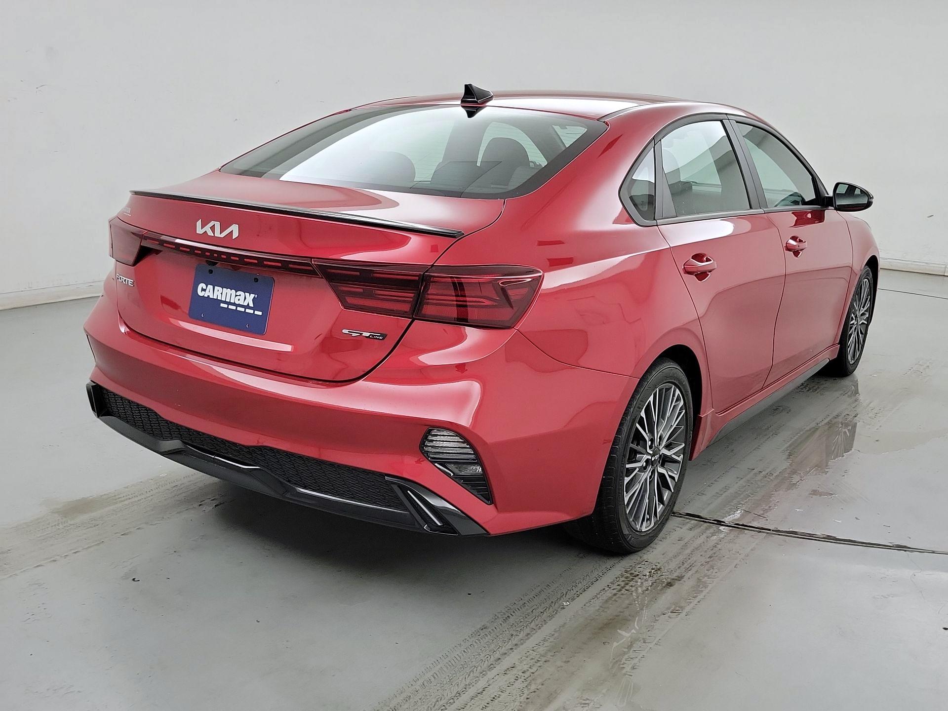 Thumbnail: 2024 Kia Forte - 5
