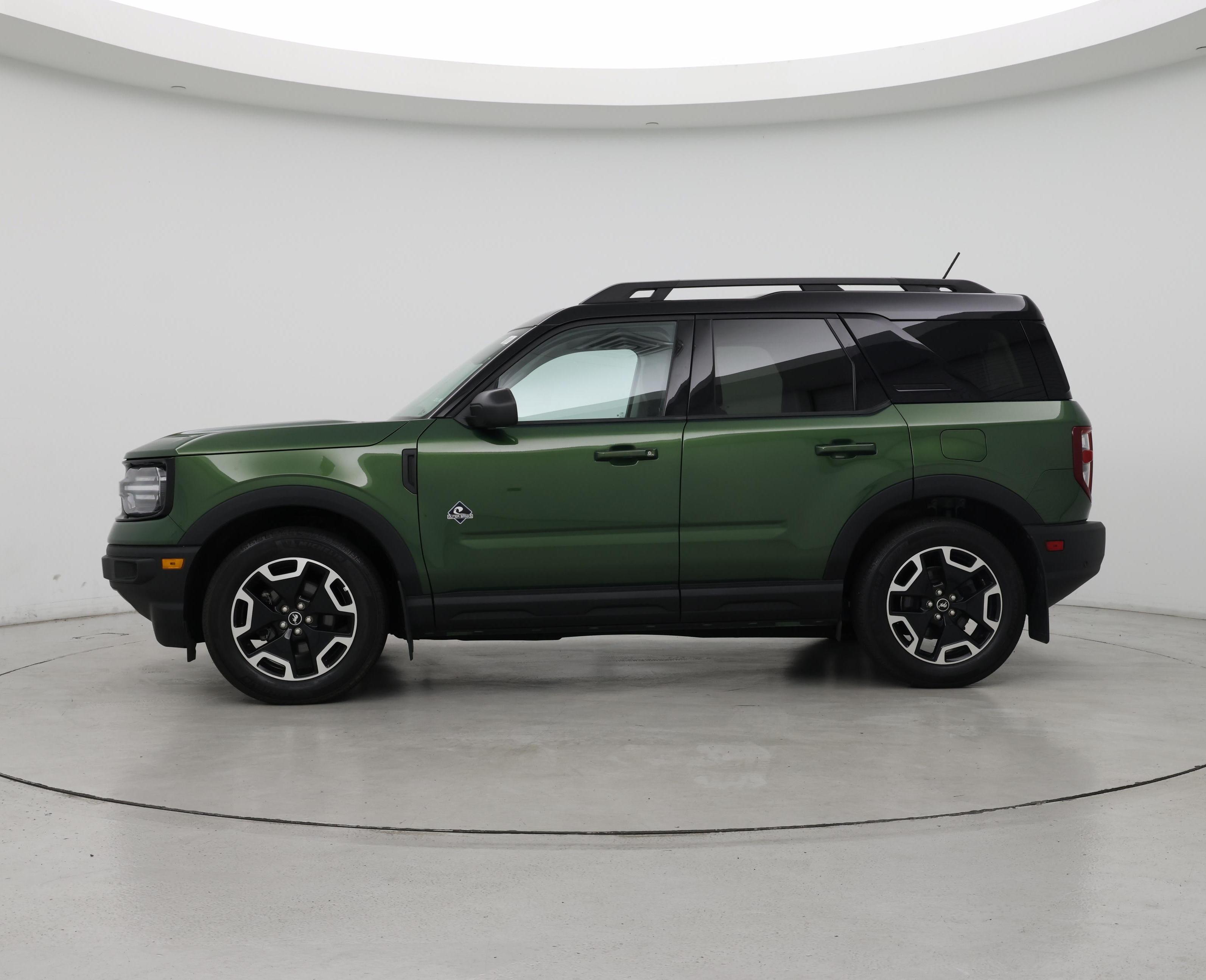 Thumbnail: 2023 Ford Bronco Sport - 3