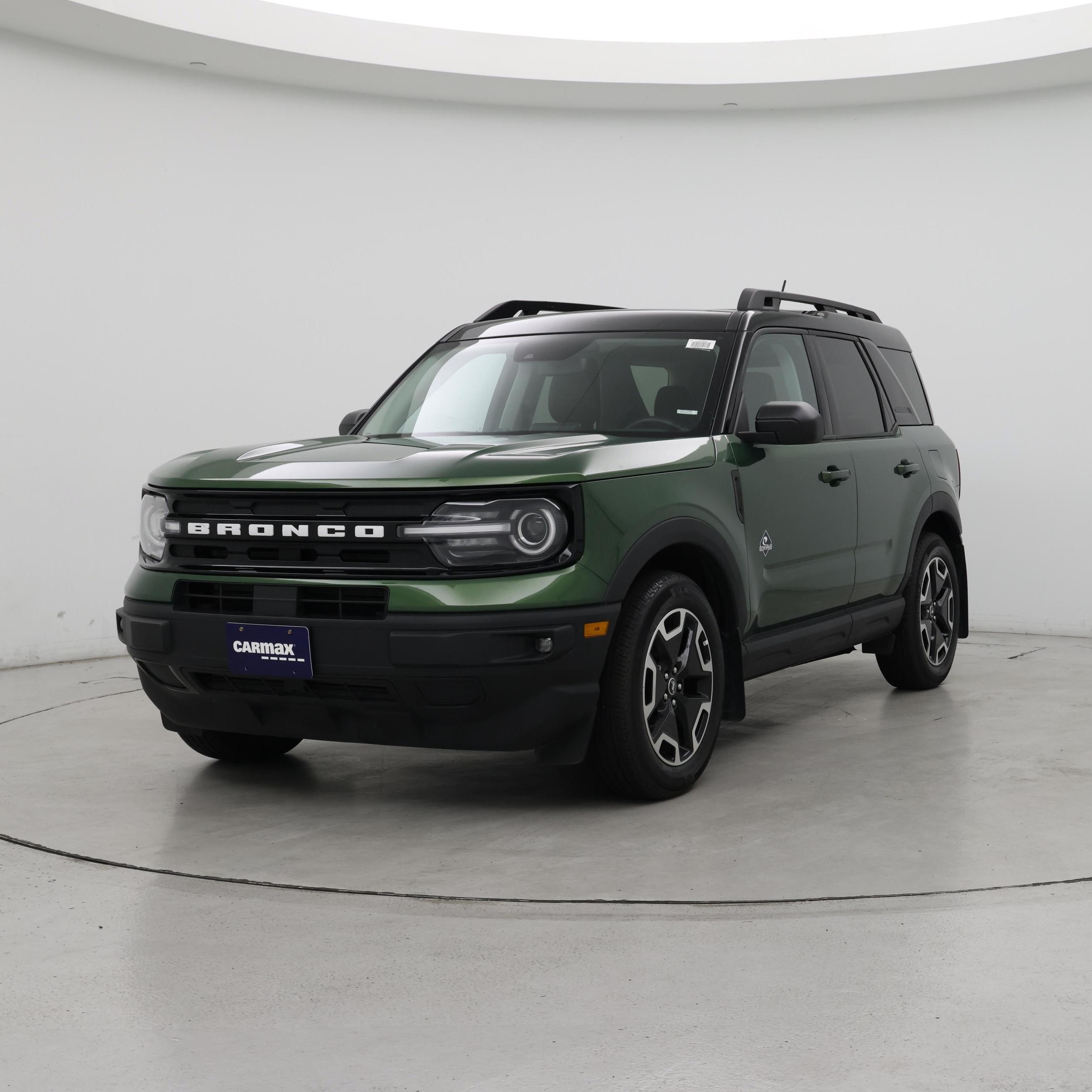 Thumbnail: 2023 Ford Bronco Sport - 4