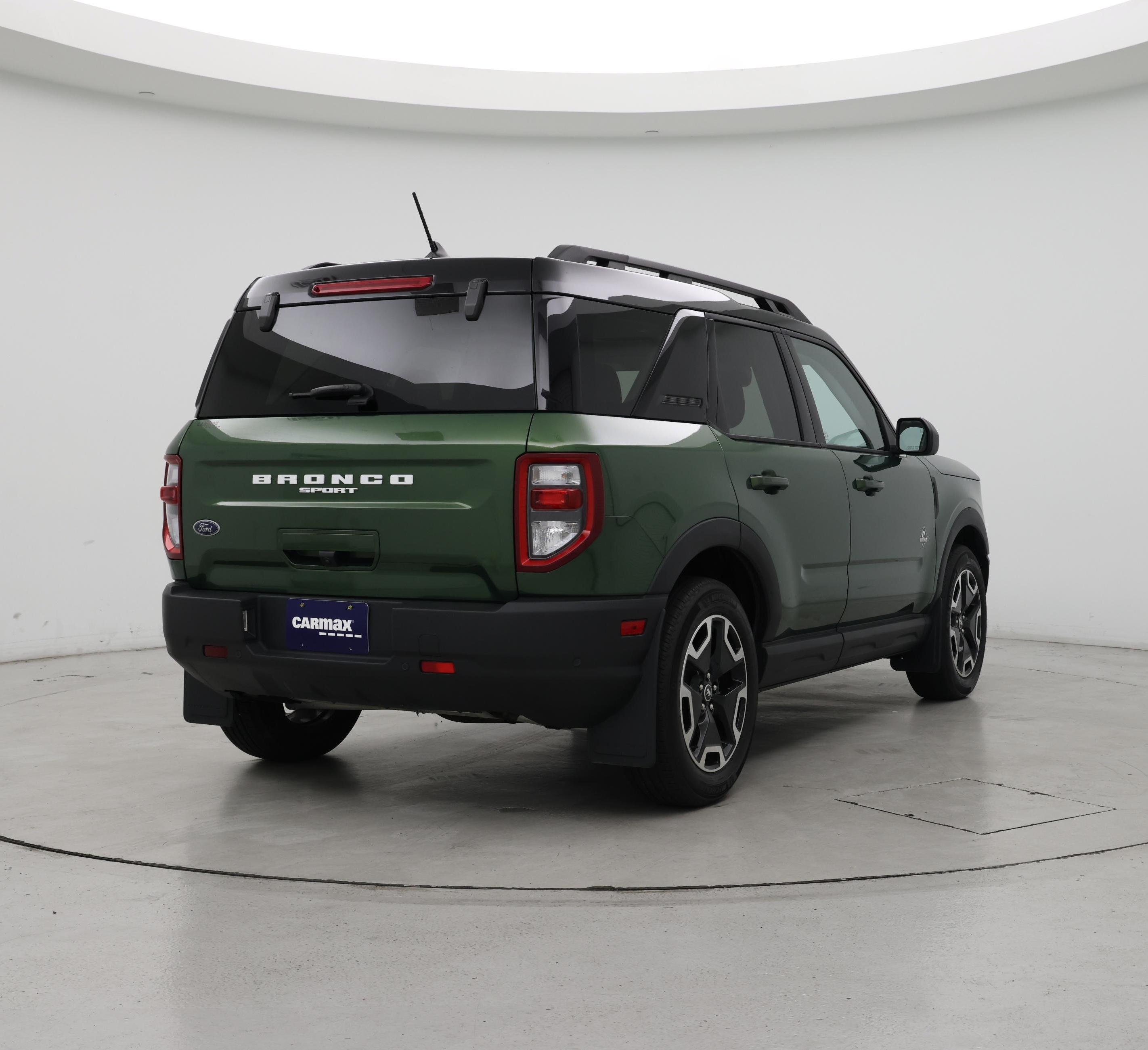Thumbnail: 2023 Ford Bronco Sport - 8