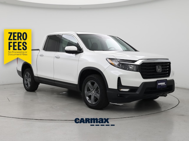 White 2023 Honda Ridgeline Pickup Truck All-Wheel Drive Automatic