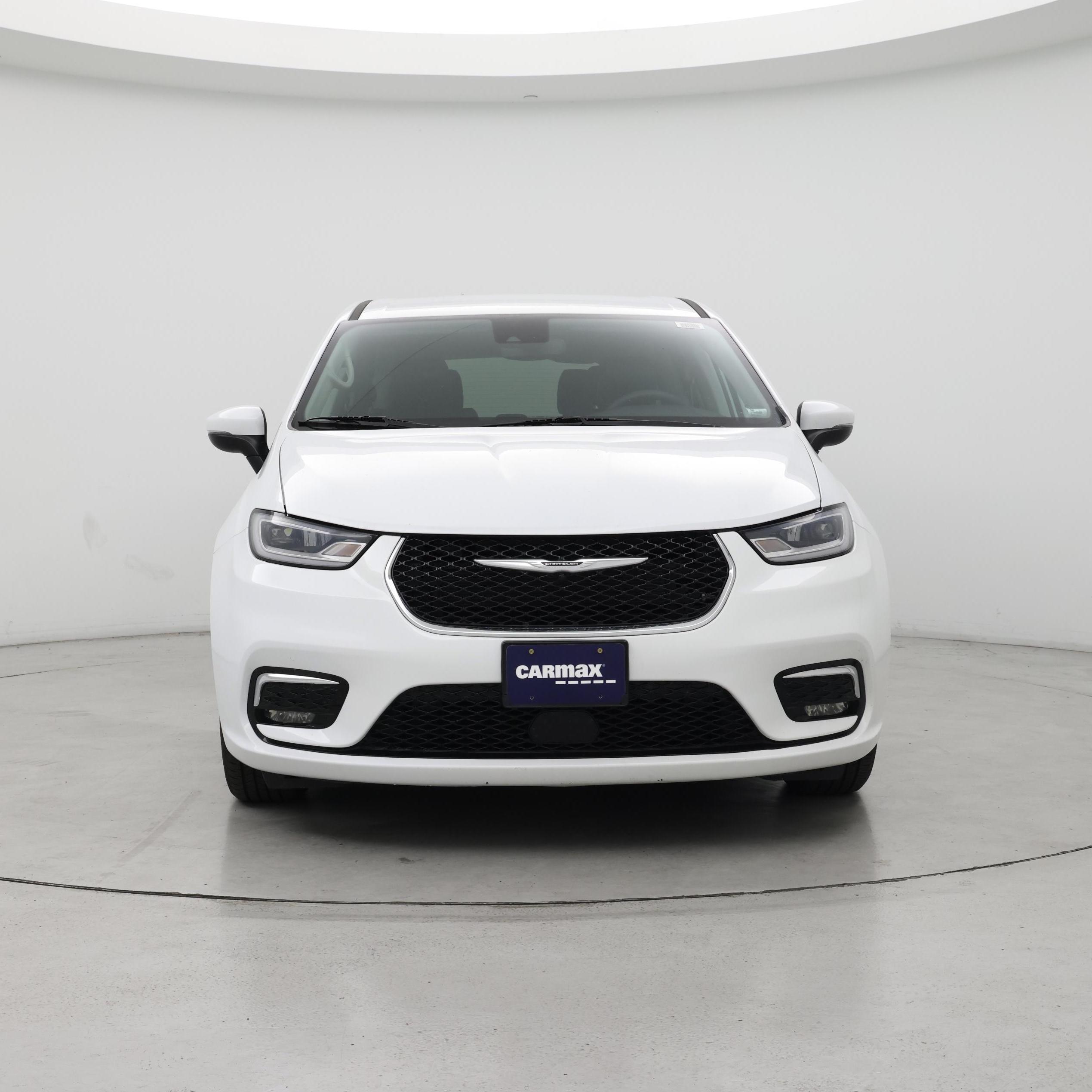 Thumbnail: 2023 Chrysler Pacifica - 5