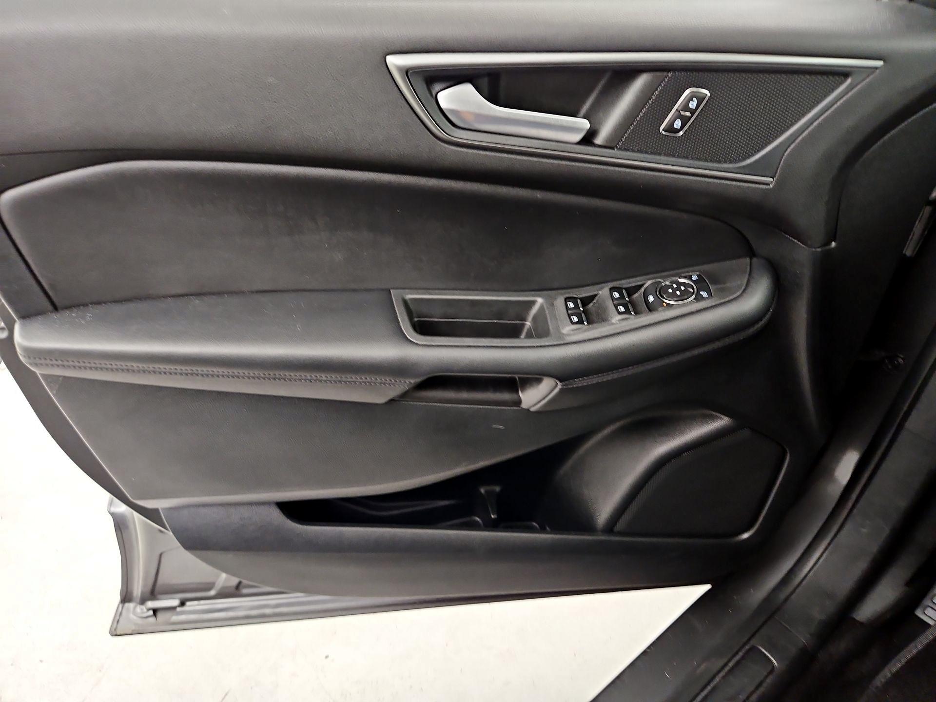 Thumbnail: 2023 Ford Edge - 12