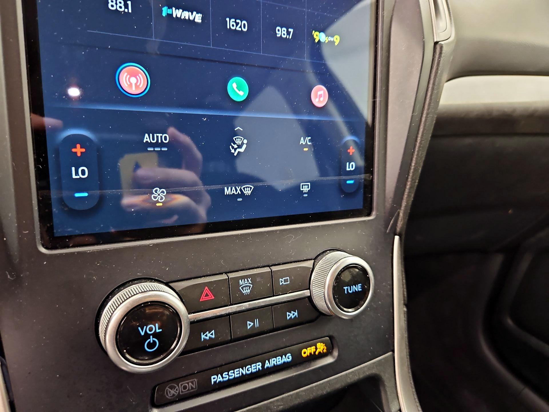 Thumbnail: 2023 Ford Edge - 16