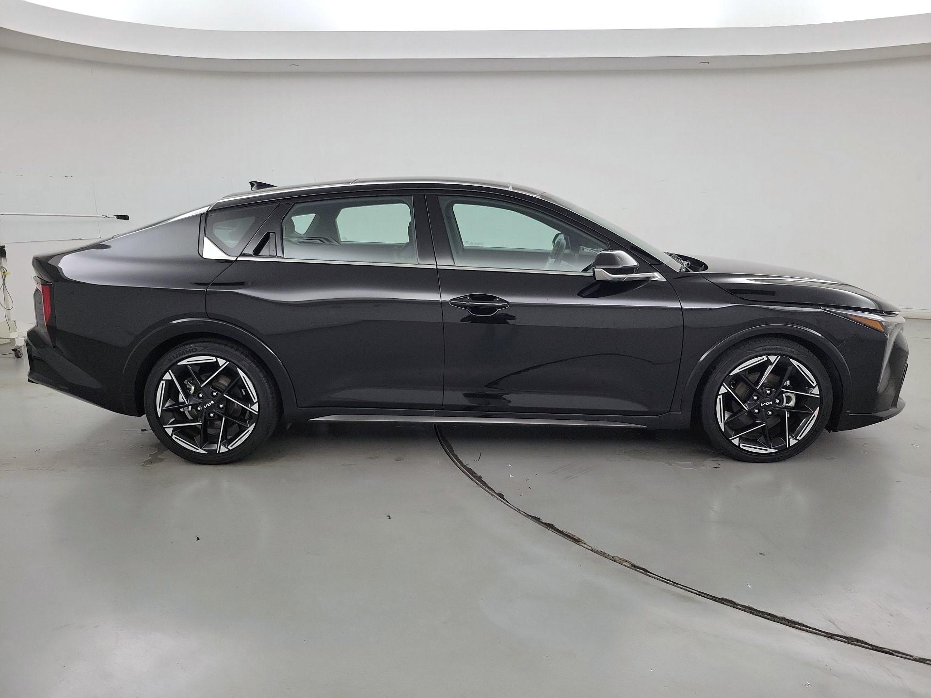 Thumbnail: 2025 Kia K4 - 4