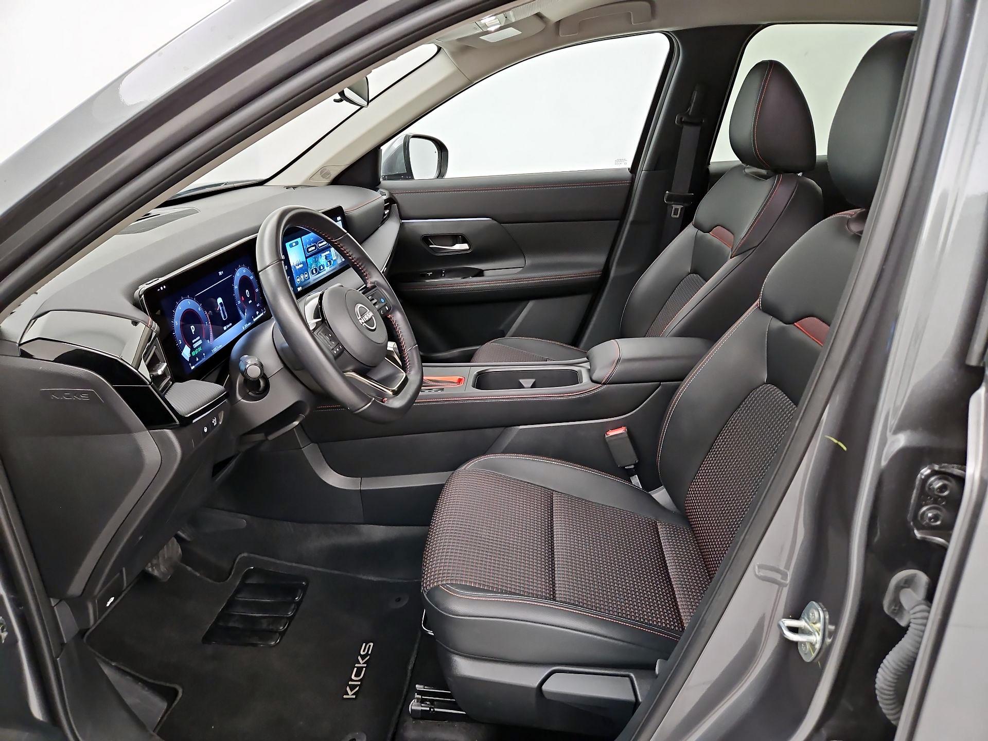 Thumbnail: 2025 Nissan Kicks - 11