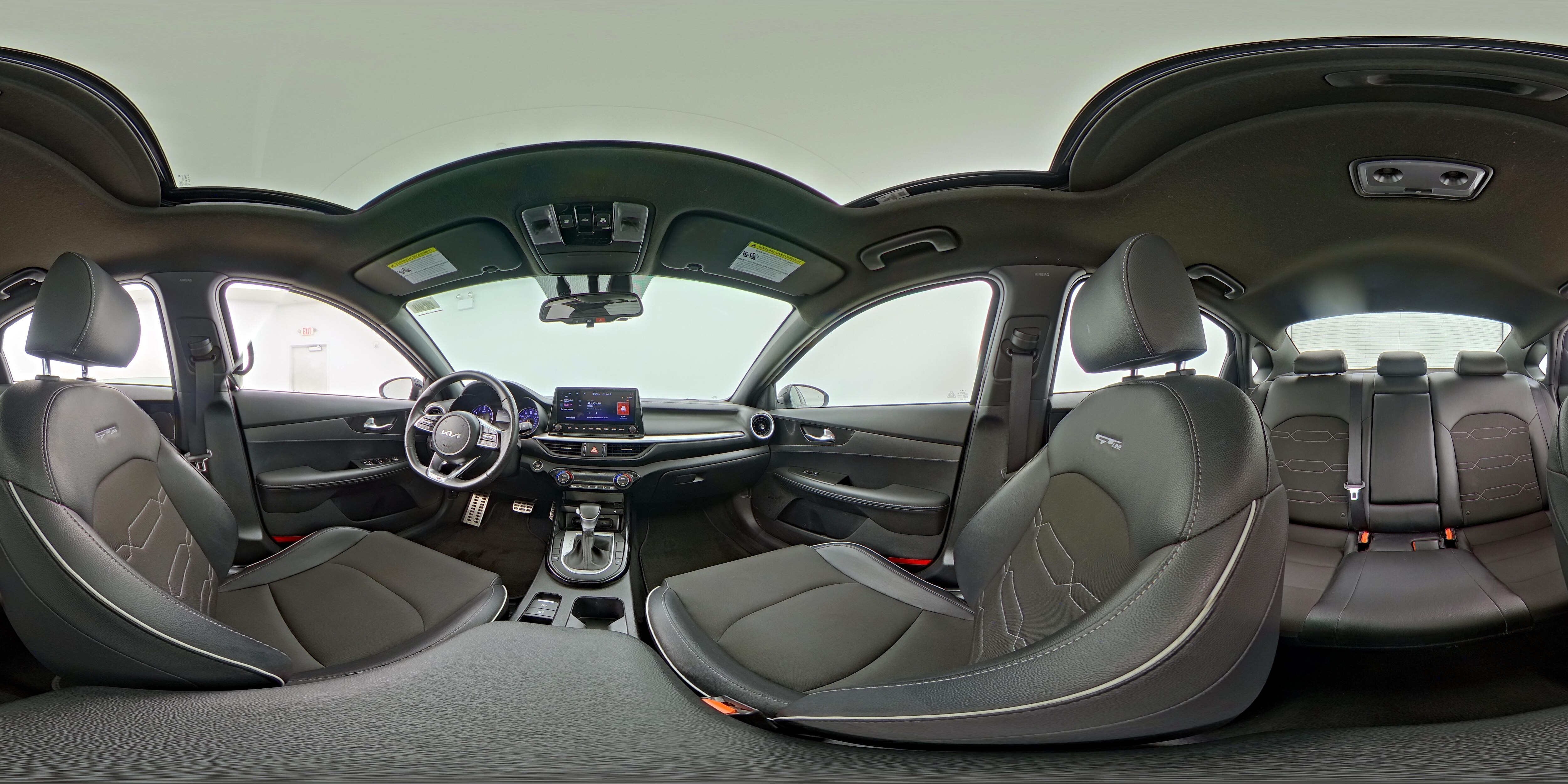 2024 Kia Forte GT-Line - Photo 27