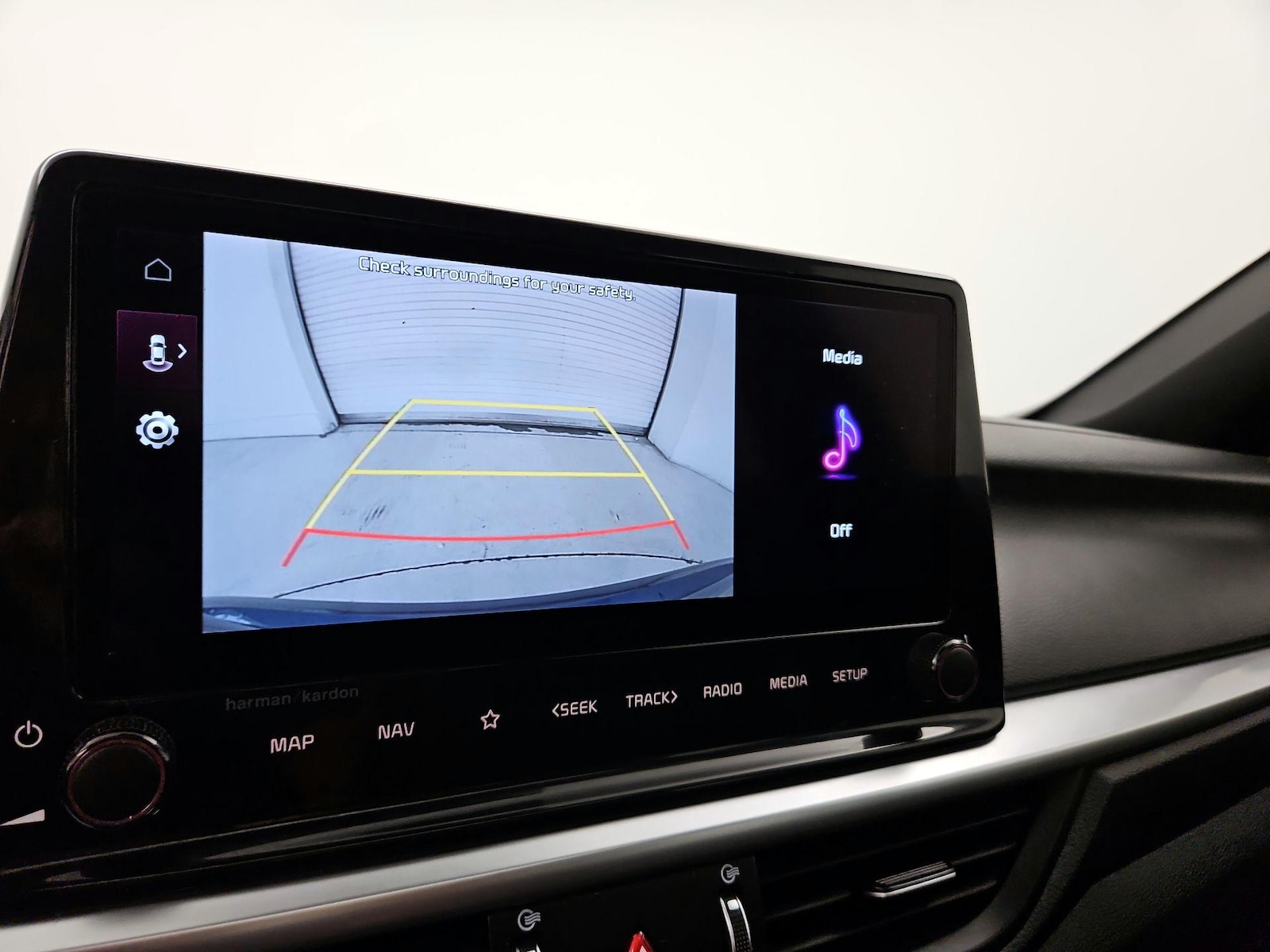 2024 Kia Forte GT-Line - Photo 16