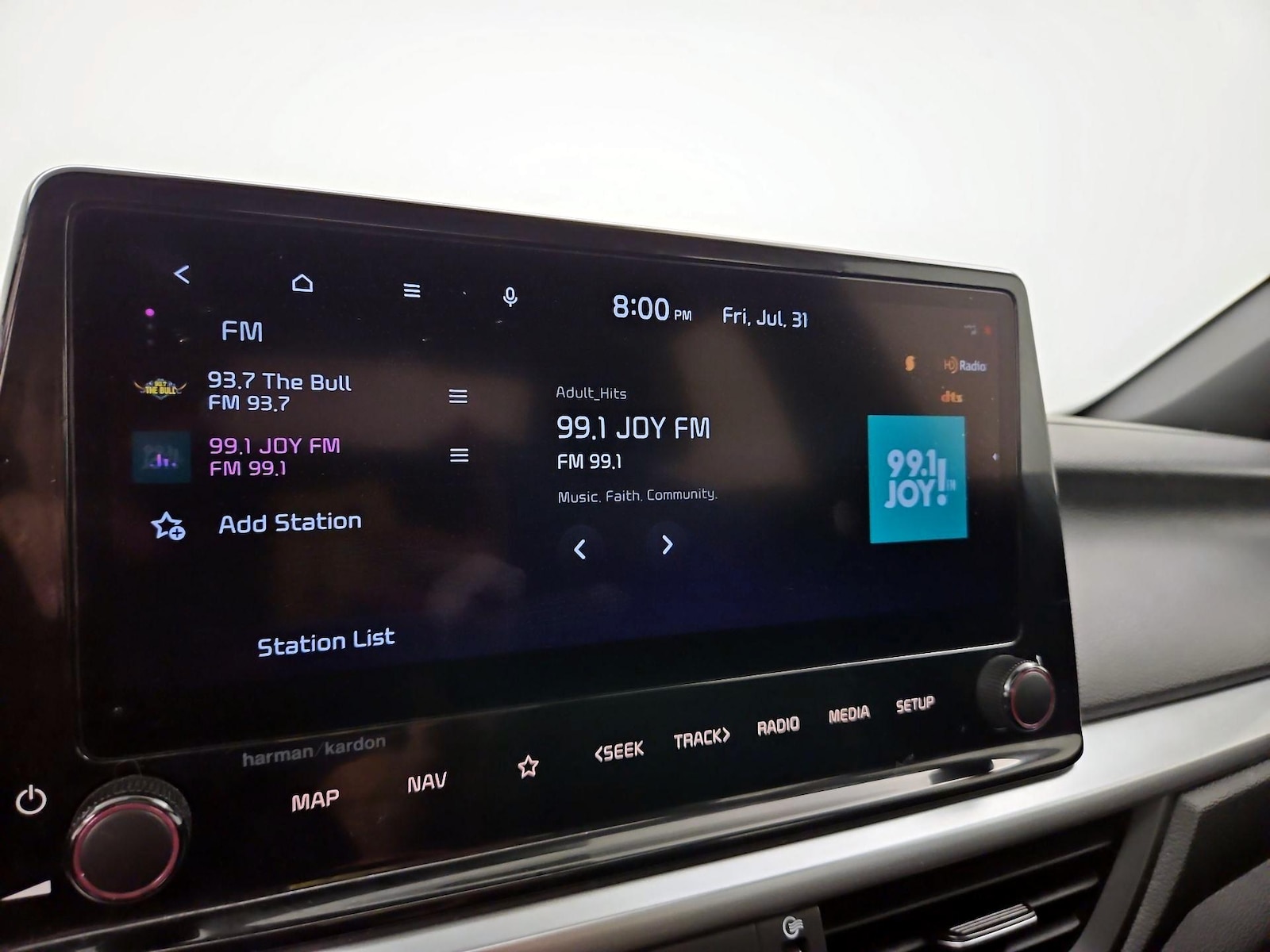 2024 Kia Forte GT-Line - Photo 17