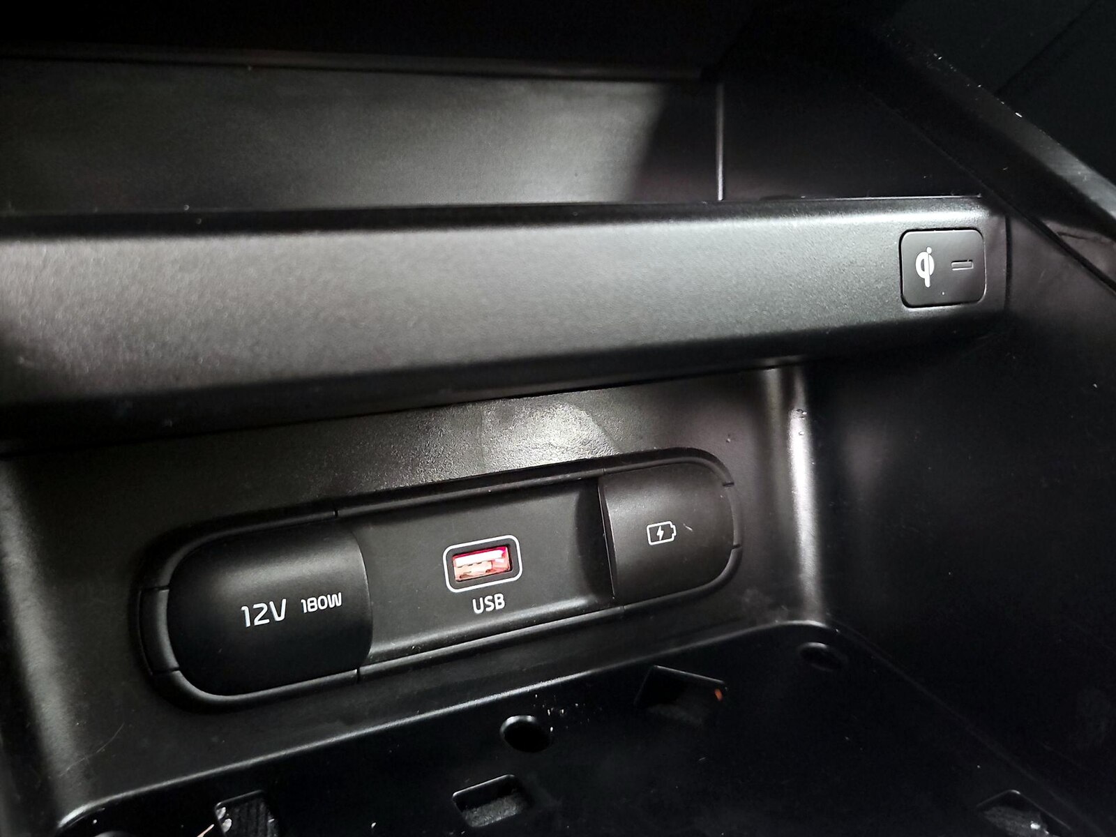 2024 Kia Forte GT-Line - Photo 20