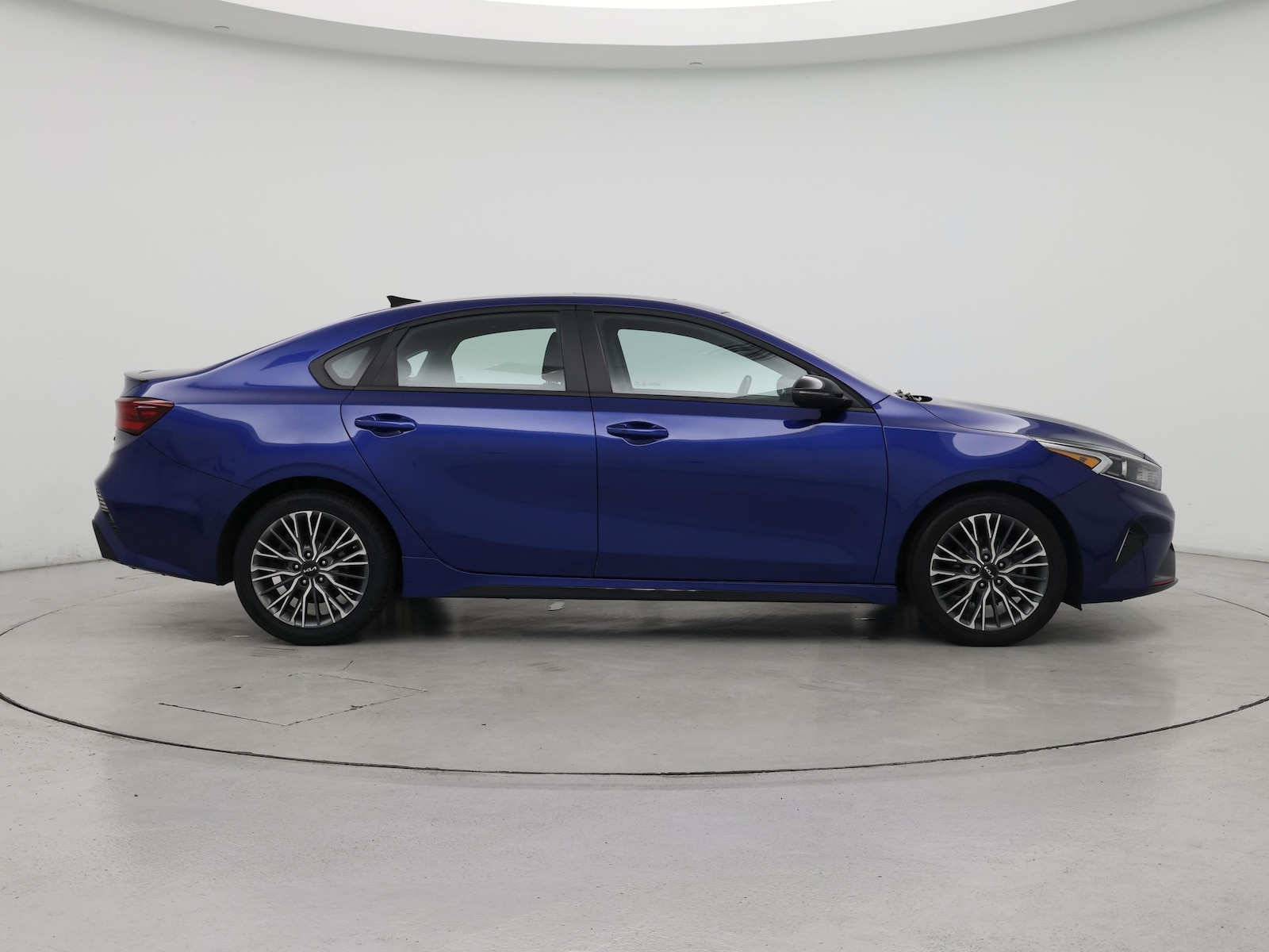 2024 Kia Forte GT-Line - Photo 8