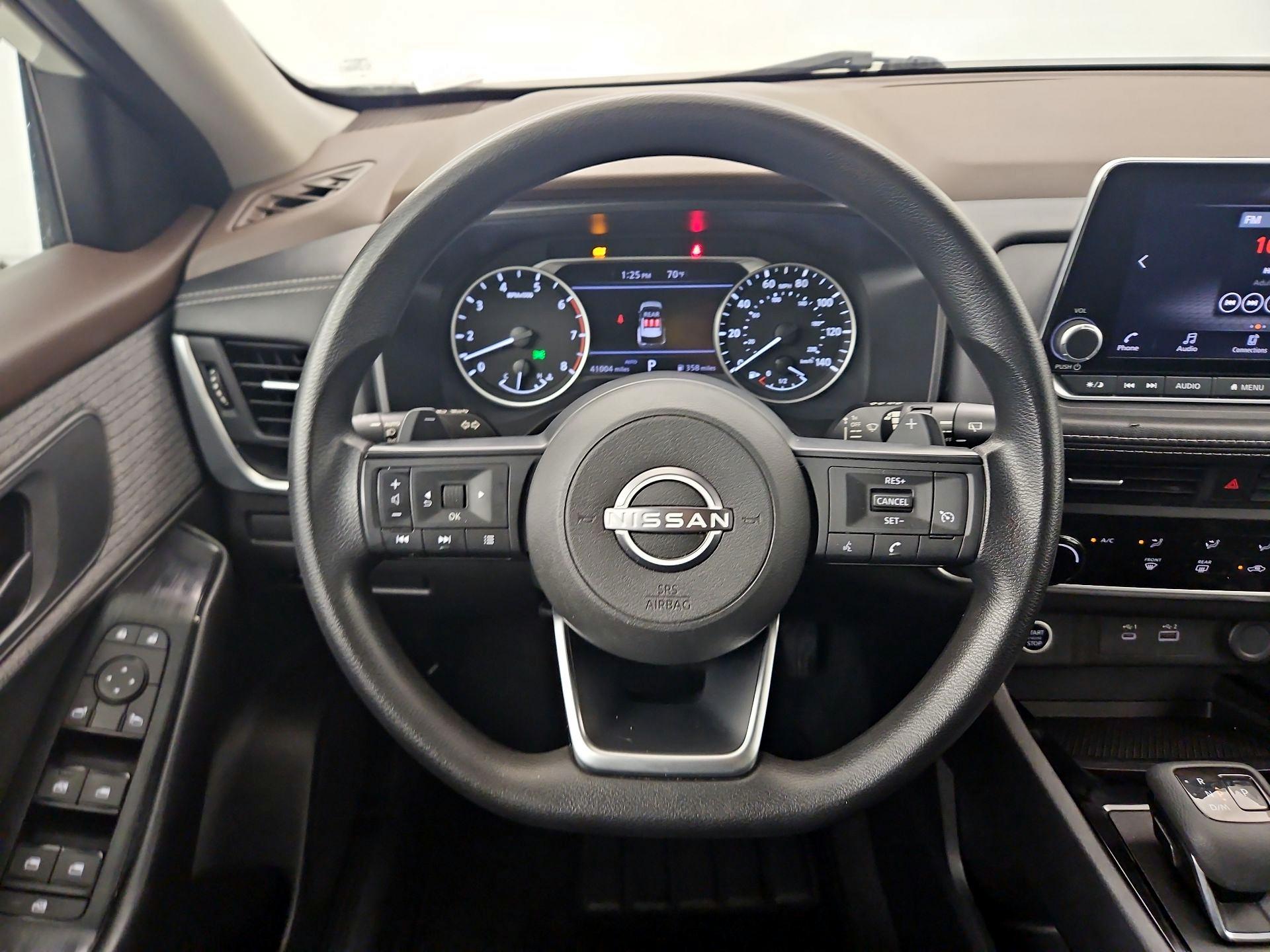 Thumbnail: 2023 Nissan Rogue - 10