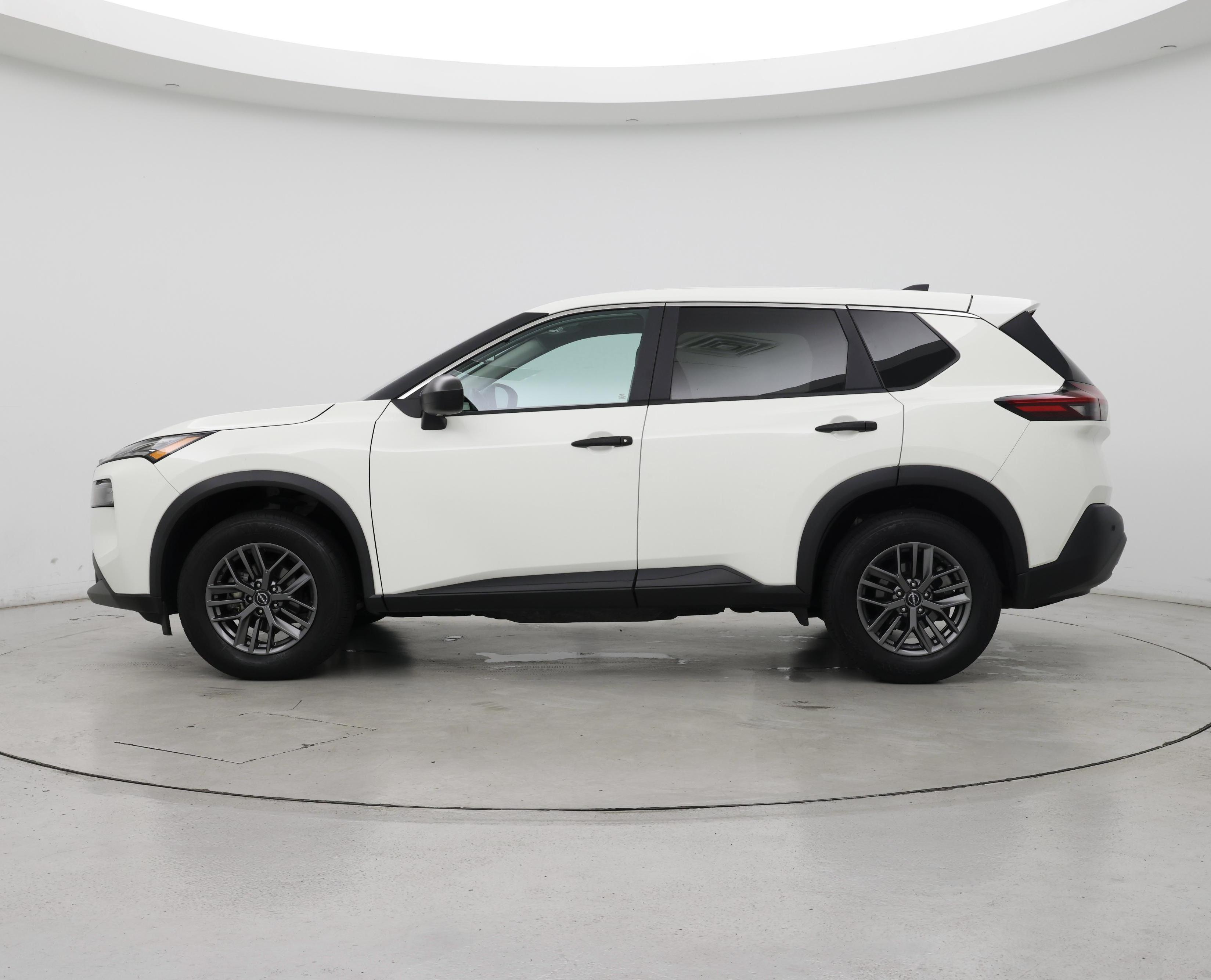 Thumbnail: 2023 Nissan Rogue - 3