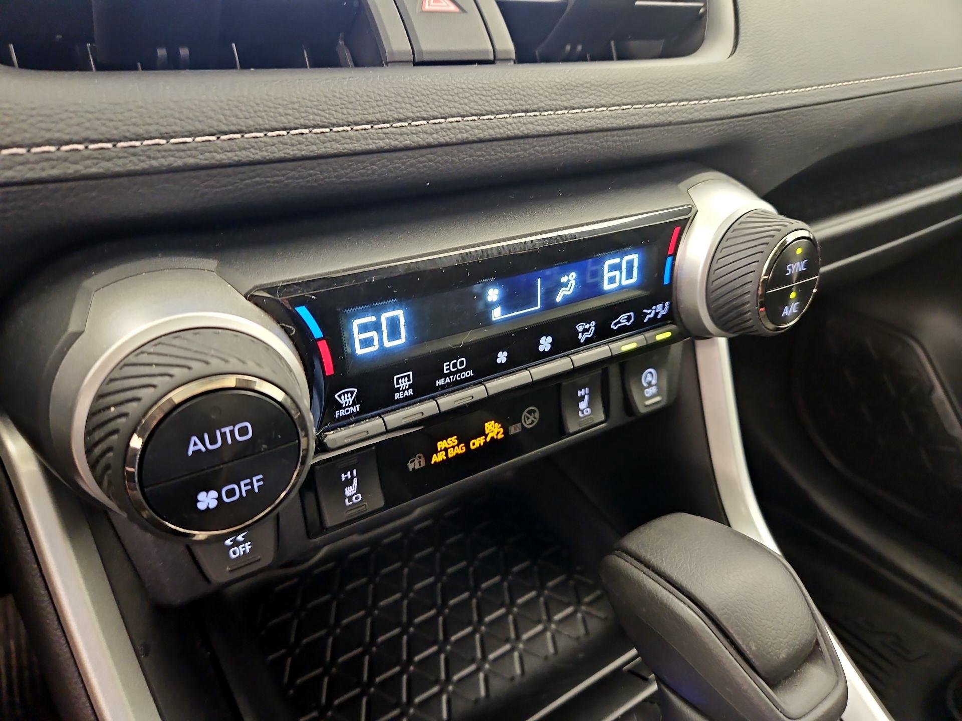Thumbnail: 2024 Toyota RAV4 - 16