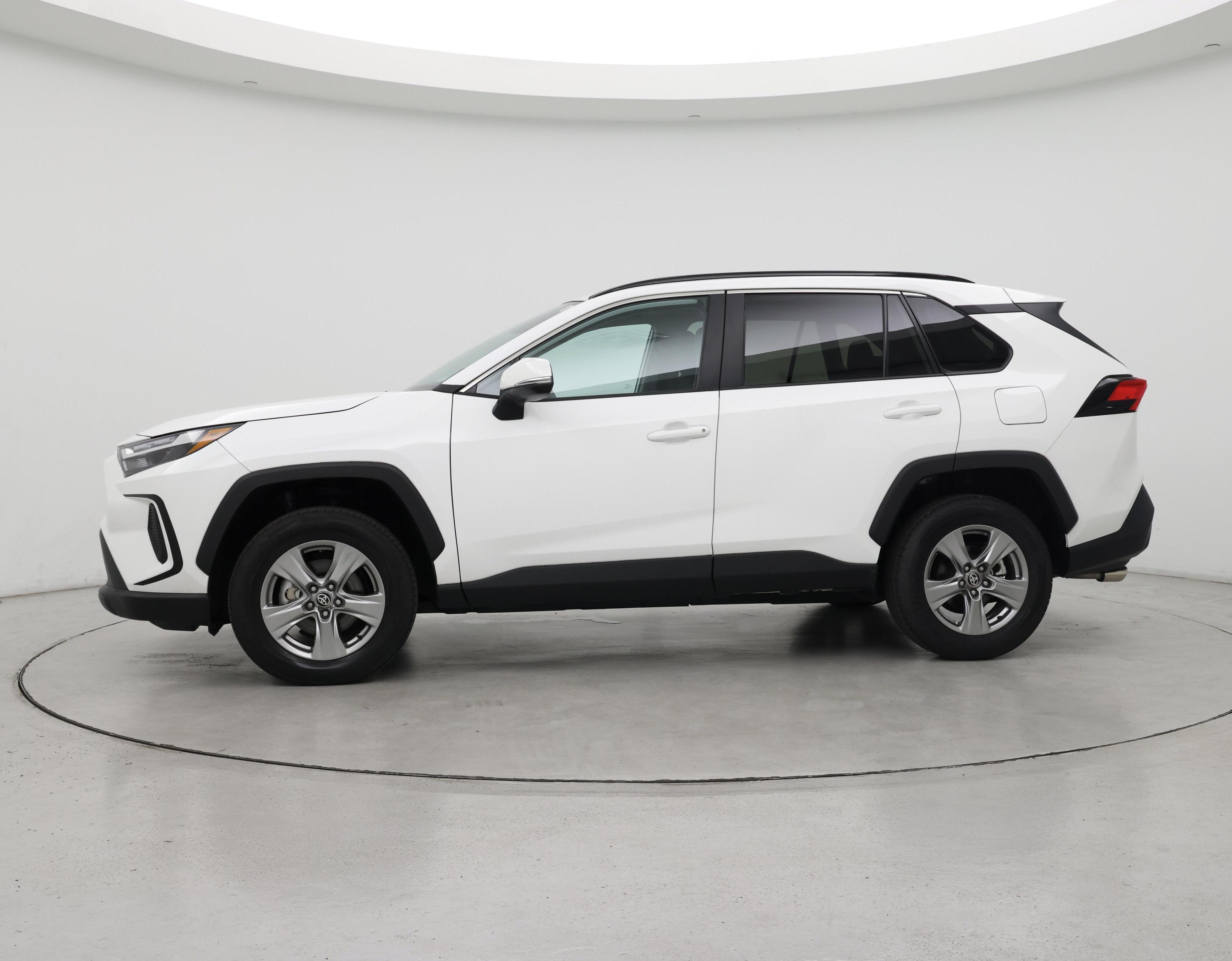 Thumbnail: 2024 Toyota RAV4 - 3