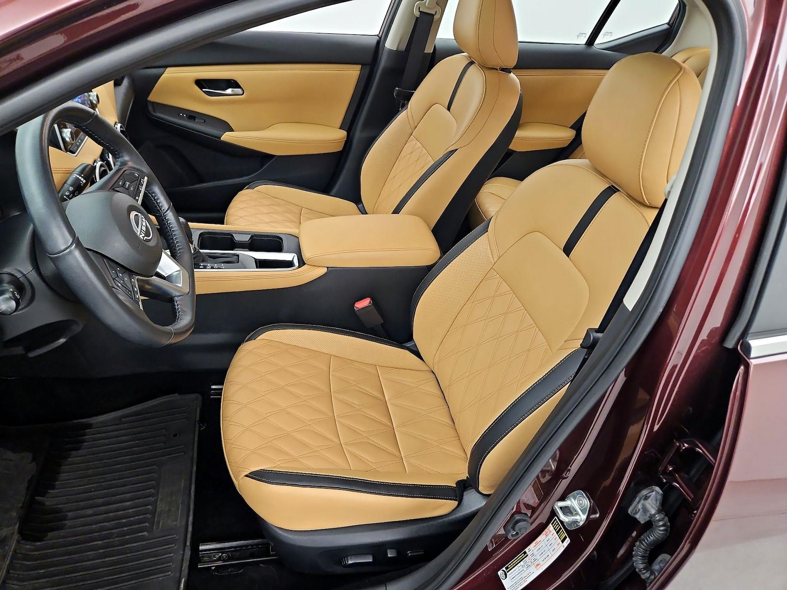2024 Nissan Sentra SV - Photo 12
