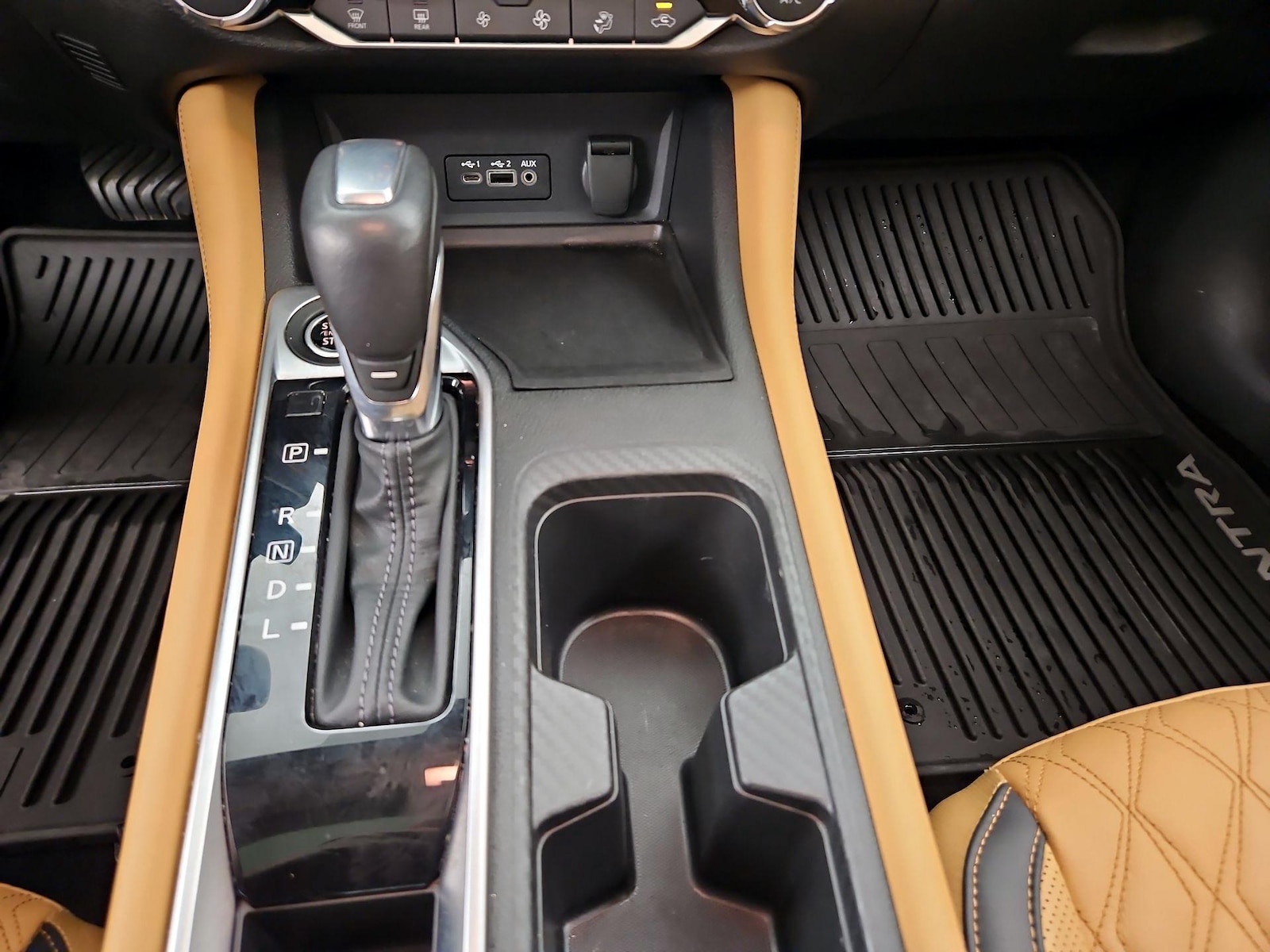 2024 Nissan Sentra SV - Photo 18