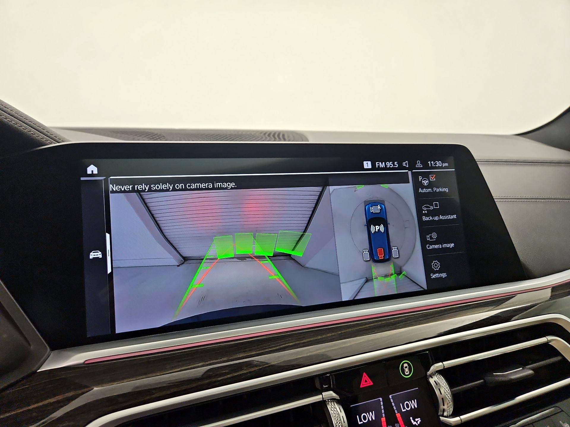 Thumbnail: 2021 BMW X5 - 15